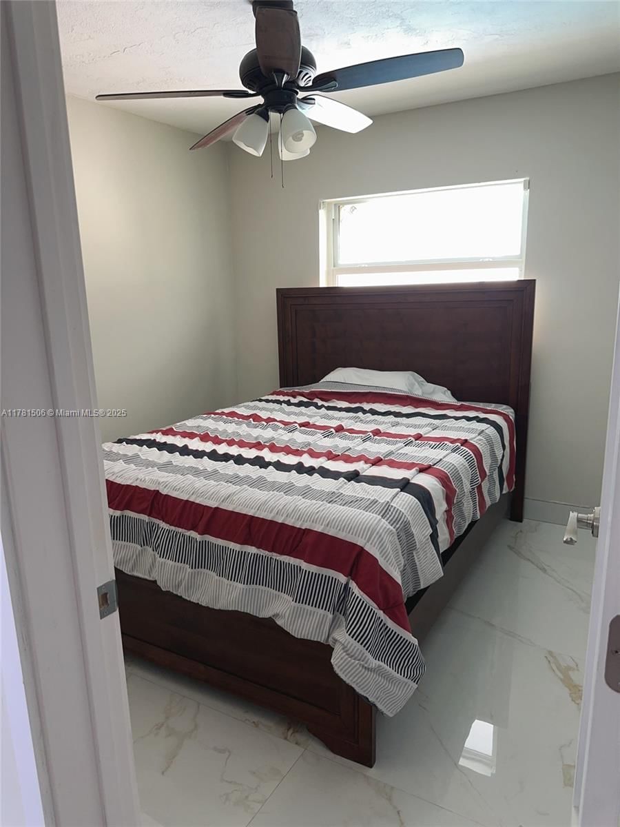 Real estate property located at 10075 152nd Ter, Miami-dade, Fairway Estates Sec 3, Miami, FL