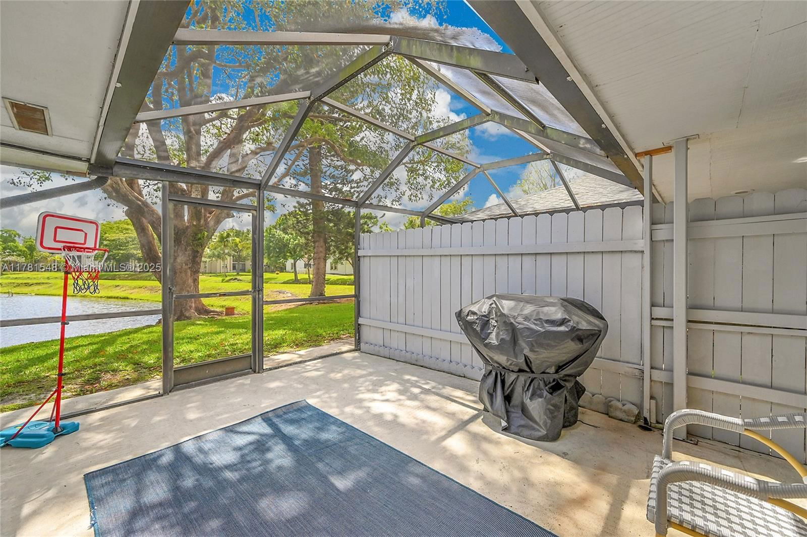 Real estate property located at 3775 Citrus Trce #18, Broward, Isla Merita Homes Ii Cond, Davie, FL