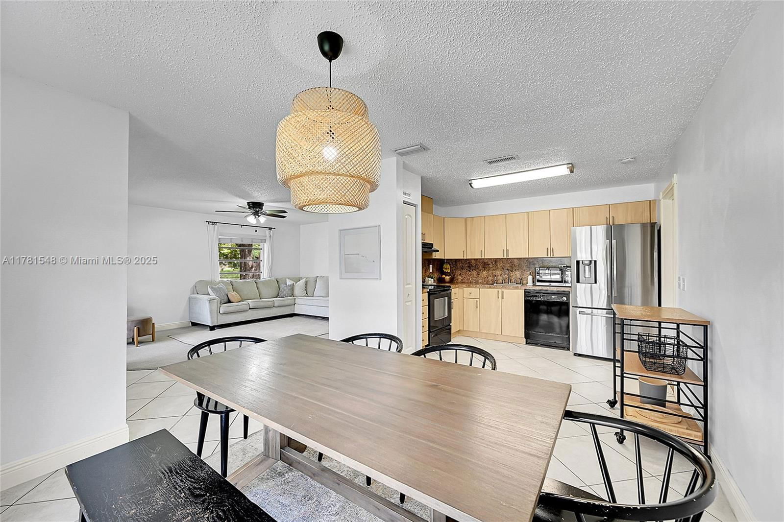 Real estate property located at 3775 Citrus Trce #18, Broward, Isla Merita Homes Ii Cond, Davie, FL