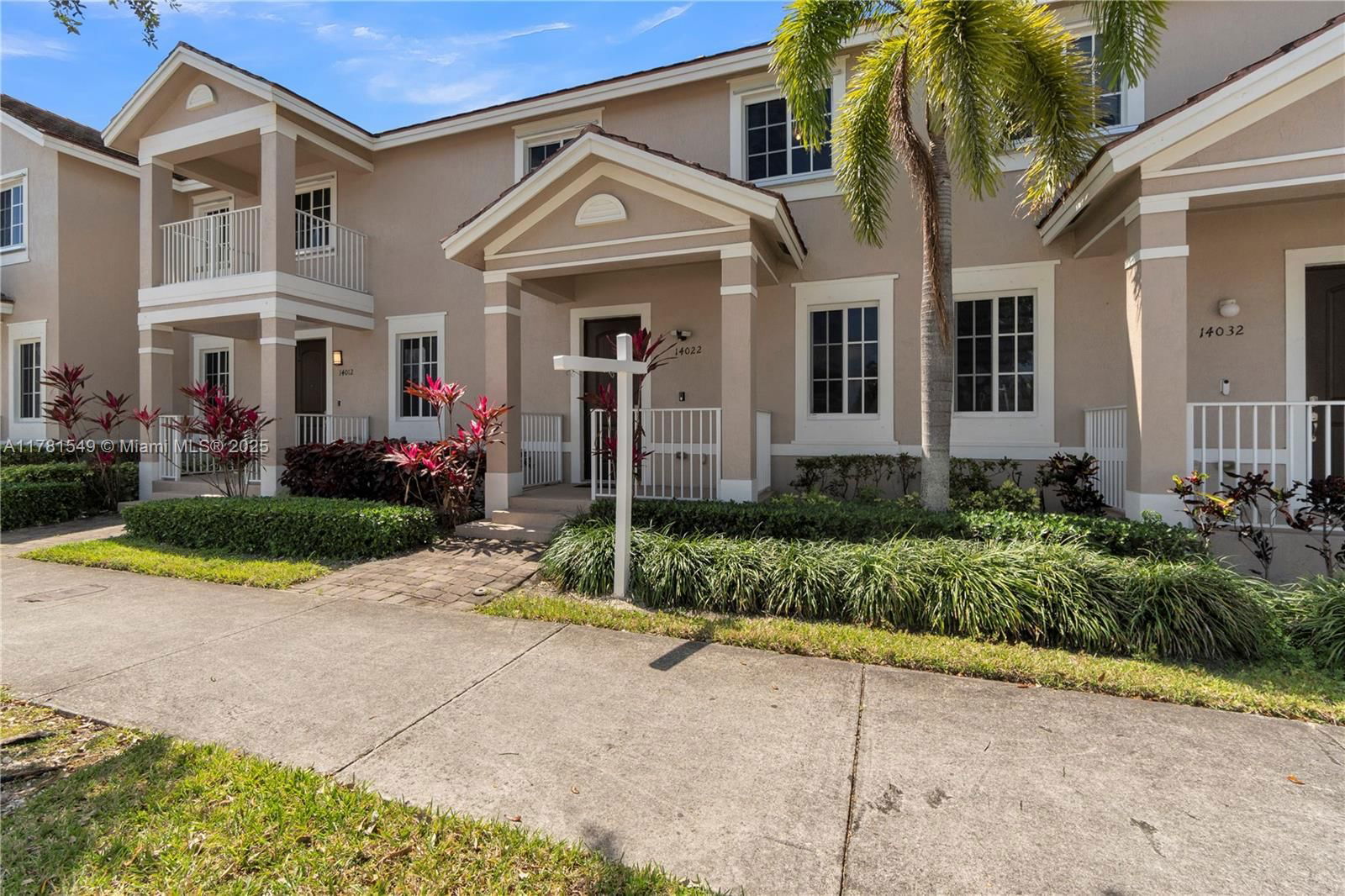Real estate property located at 14022 276th St, Miami-dade, Mandarin Lakes, Homestead, FL