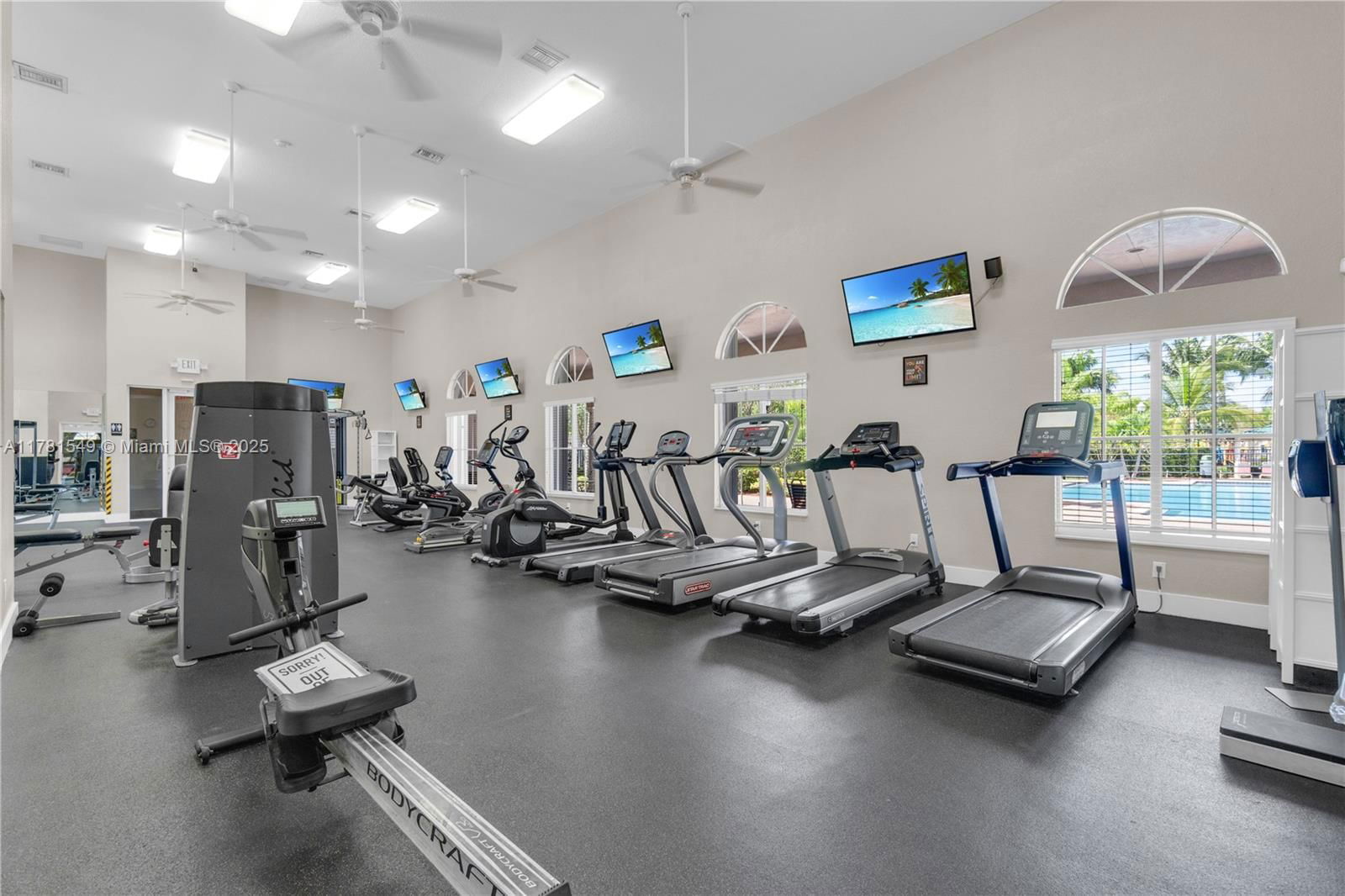 Real estate property located at 14022 276th St, Miami-dade, Mandarin Lakes, Homestead, FL