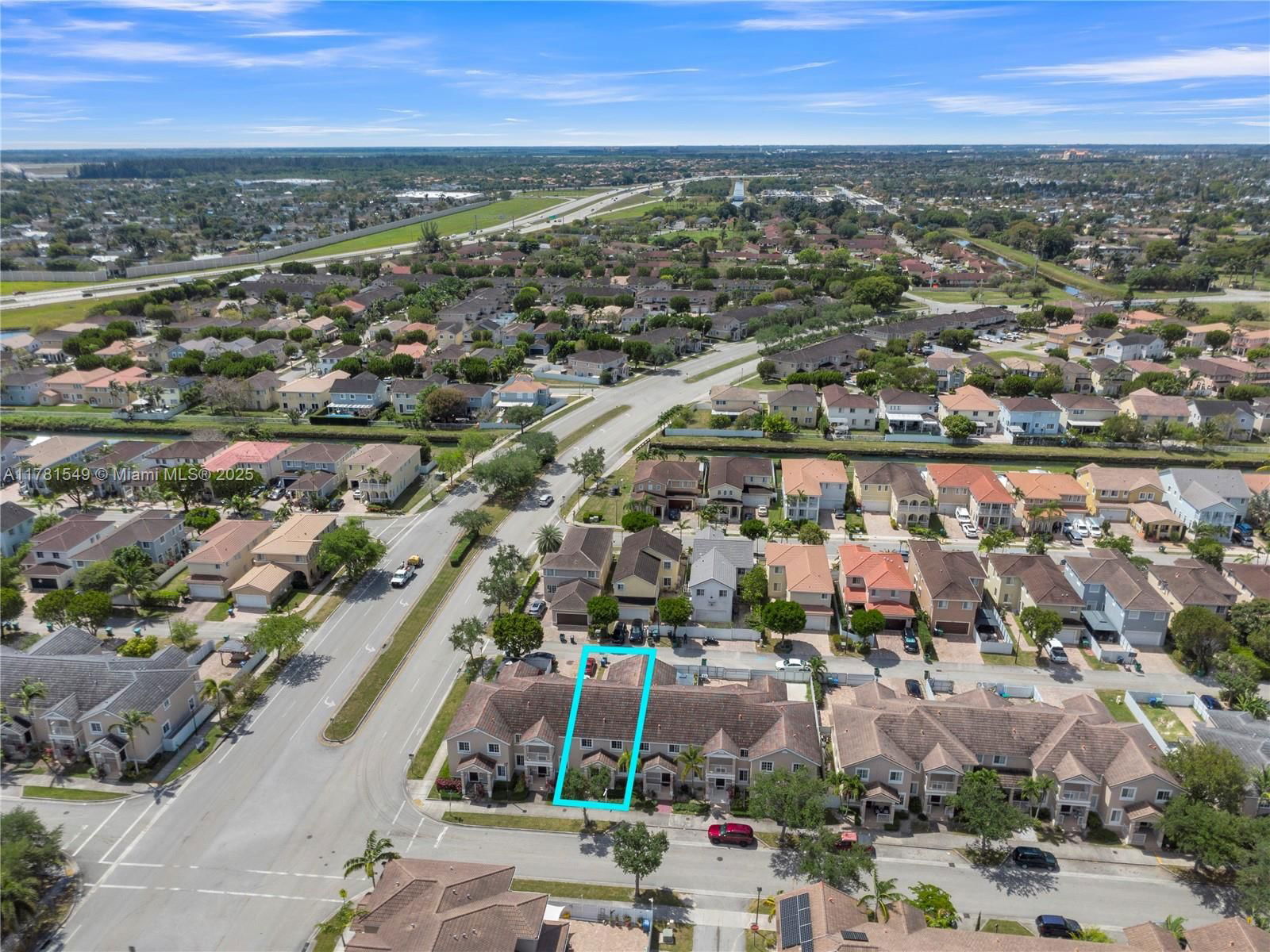 Real estate property located at 14022 276th St, Miami-dade, Mandarin Lakes, Homestead, FL