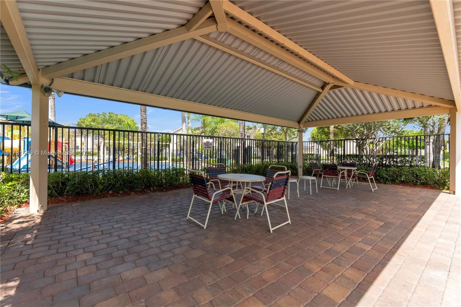 Real estate property located at 14022 276th St, Miami-dade, Mandarin Lakes, Homestead, FL