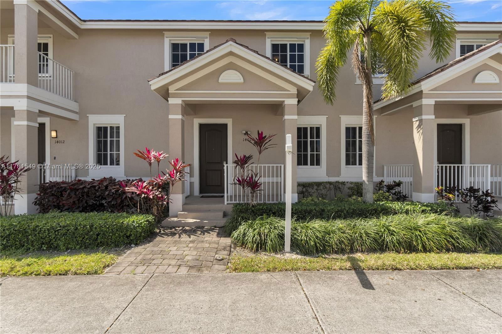 Real estate property located at 14022 276th St, Miami-dade, Mandarin Lakes, Homestead, FL