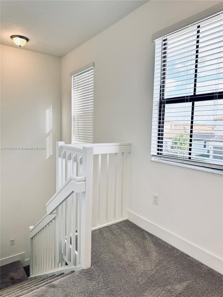 Real estate property located at 5661 CERVA LN, Collier, Silverwood At Ave Maria, Ave Maria, FL