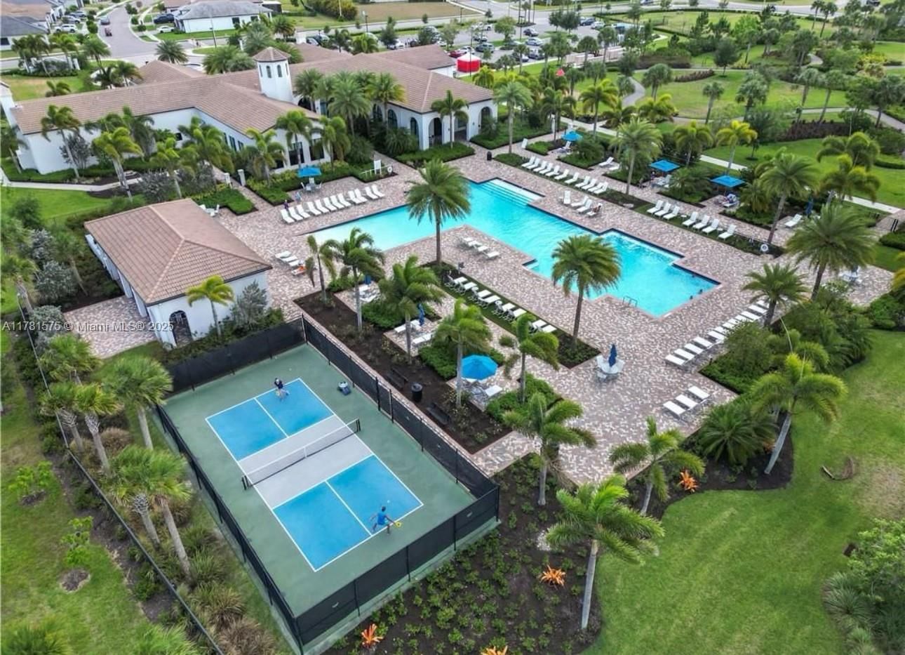 Real estate property located at 5661 CERVA LN, Collier, Silverwood At Ave Maria, Ave Maria, FL