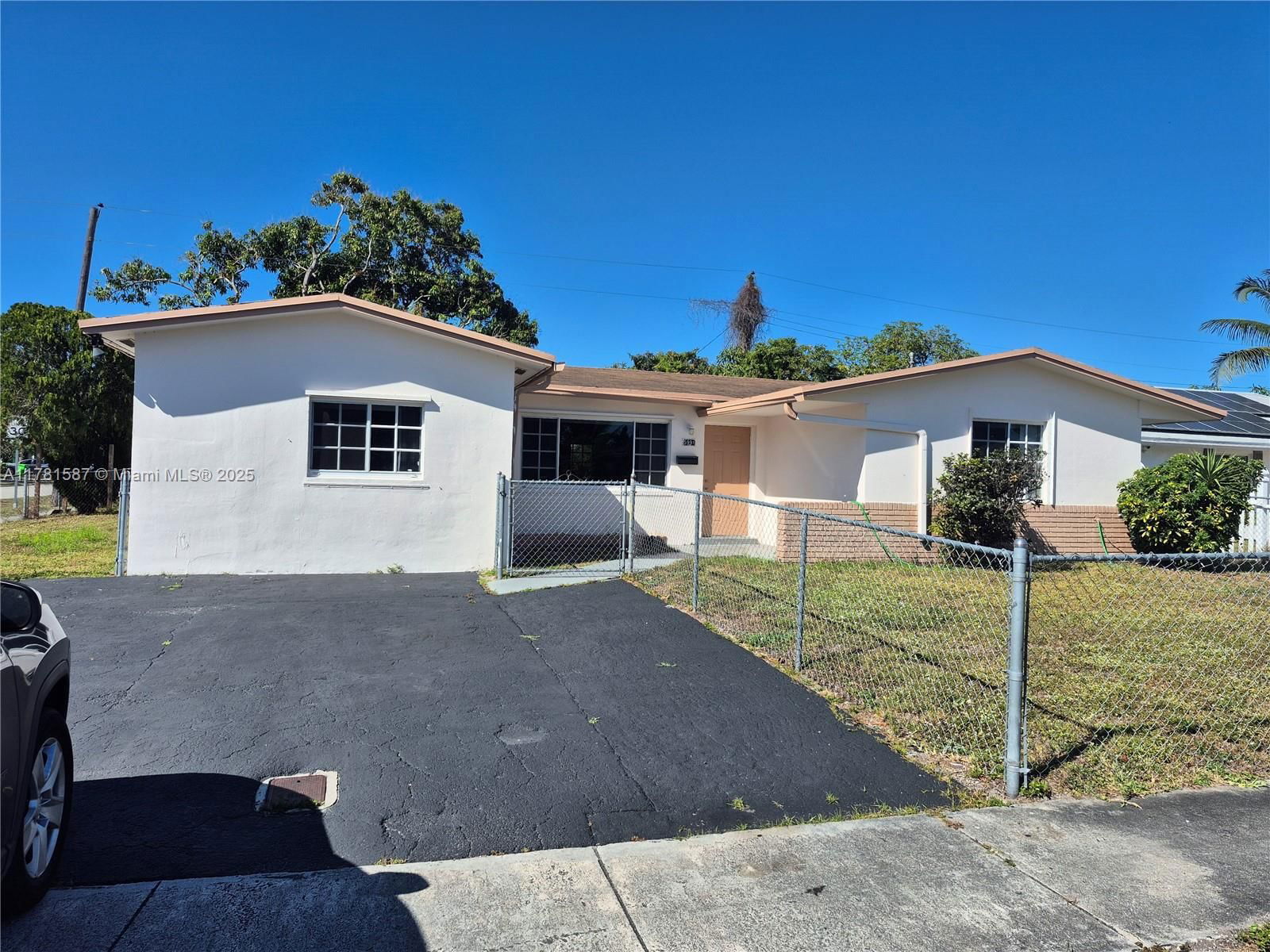Real estate property located at 5991 16th St, Broward, Sunrise Golf Village Sec, Sunrise, FL