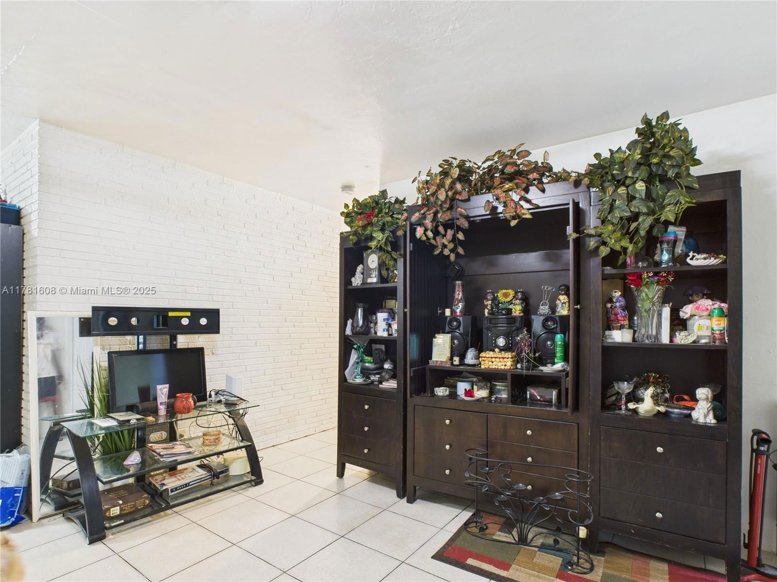 Real estate property located at 1901 11th St, Broward, Riverside Park, Fort Lauderdale, FL