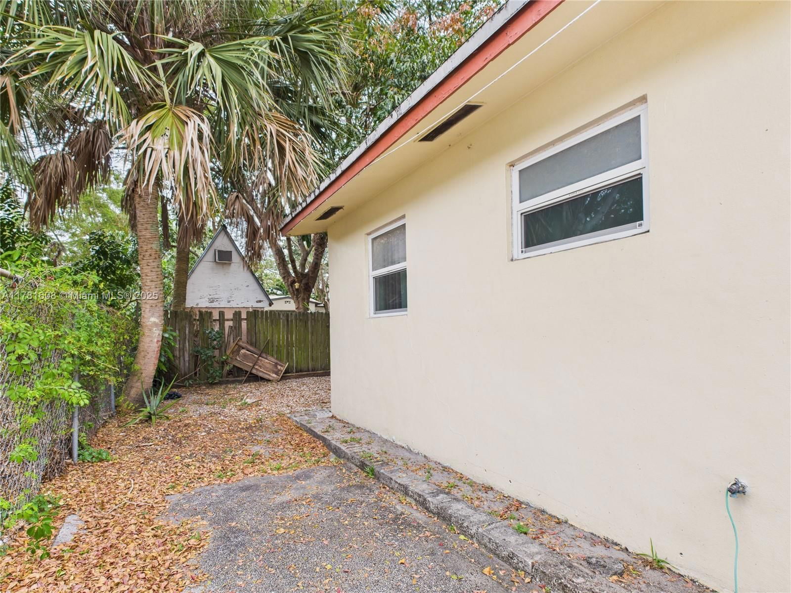 Real estate property located at 1901 11th St, Broward, Riverside Park, Fort Lauderdale, FL