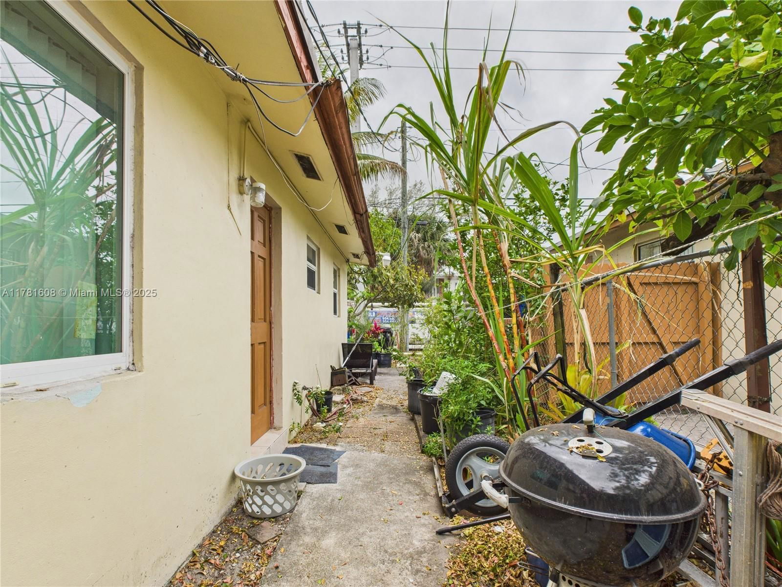 Real estate property located at 1901 11th St, Broward, Riverside Park, Fort Lauderdale, FL