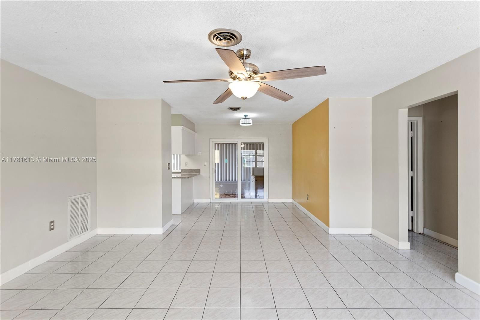 Real estate property located at 7525 Garfield St, Broward, Boulevard Heights Sec 14, Hollywood, FL