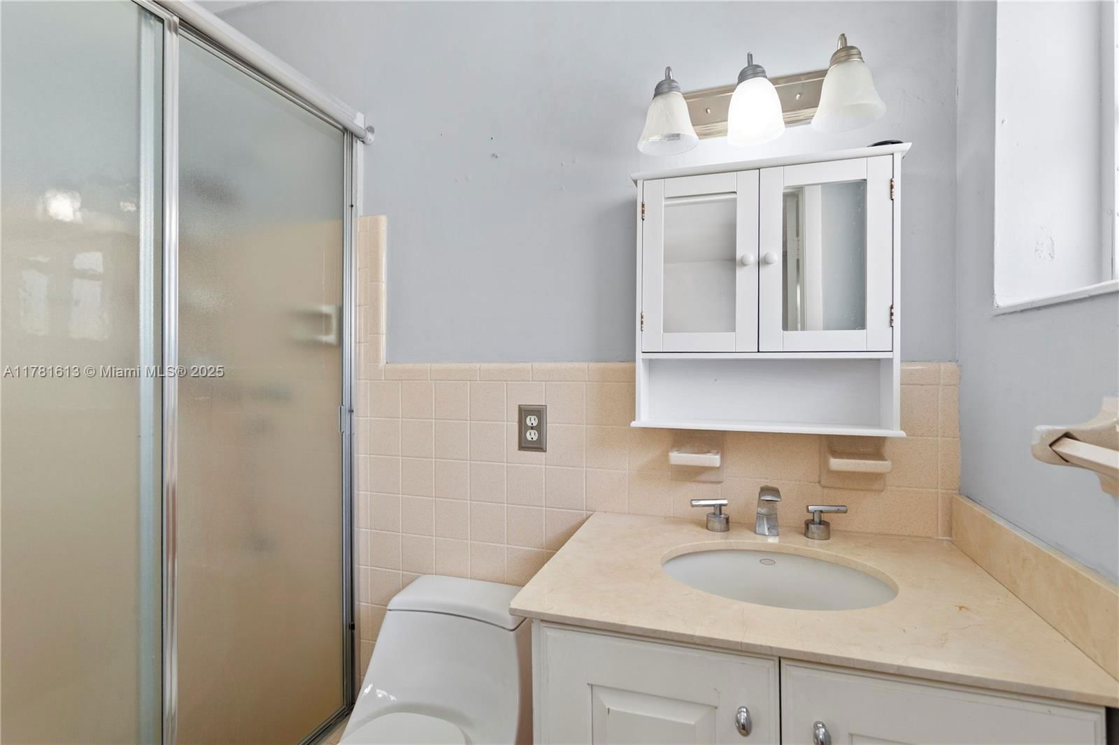 Real estate property located at 7525 Garfield St, Broward, Boulevard Heights Sec 14, Hollywood, FL