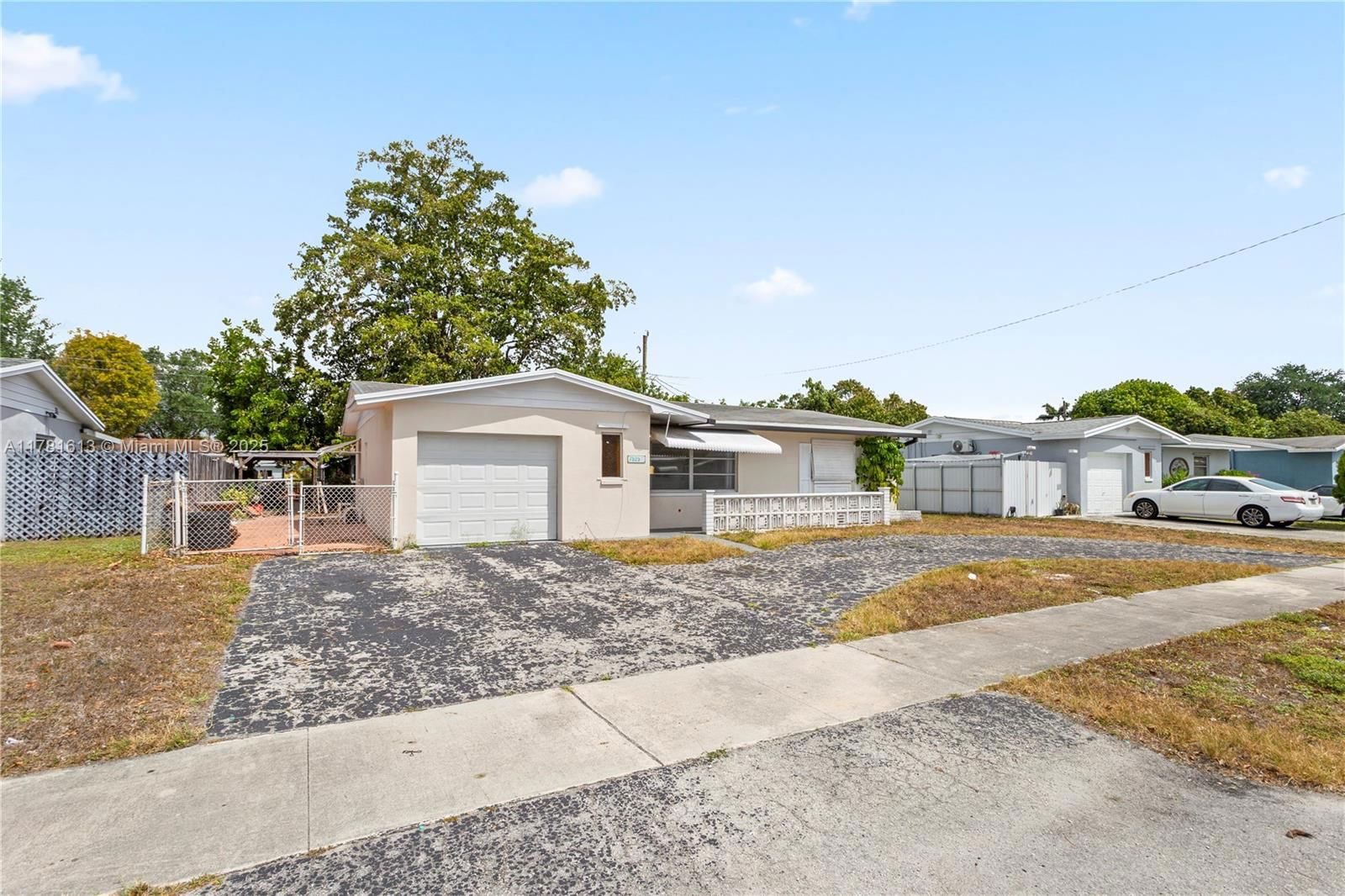 Real estate property located at 7525 Garfield St, Broward, Boulevard Heights Sec 14, Hollywood, FL
