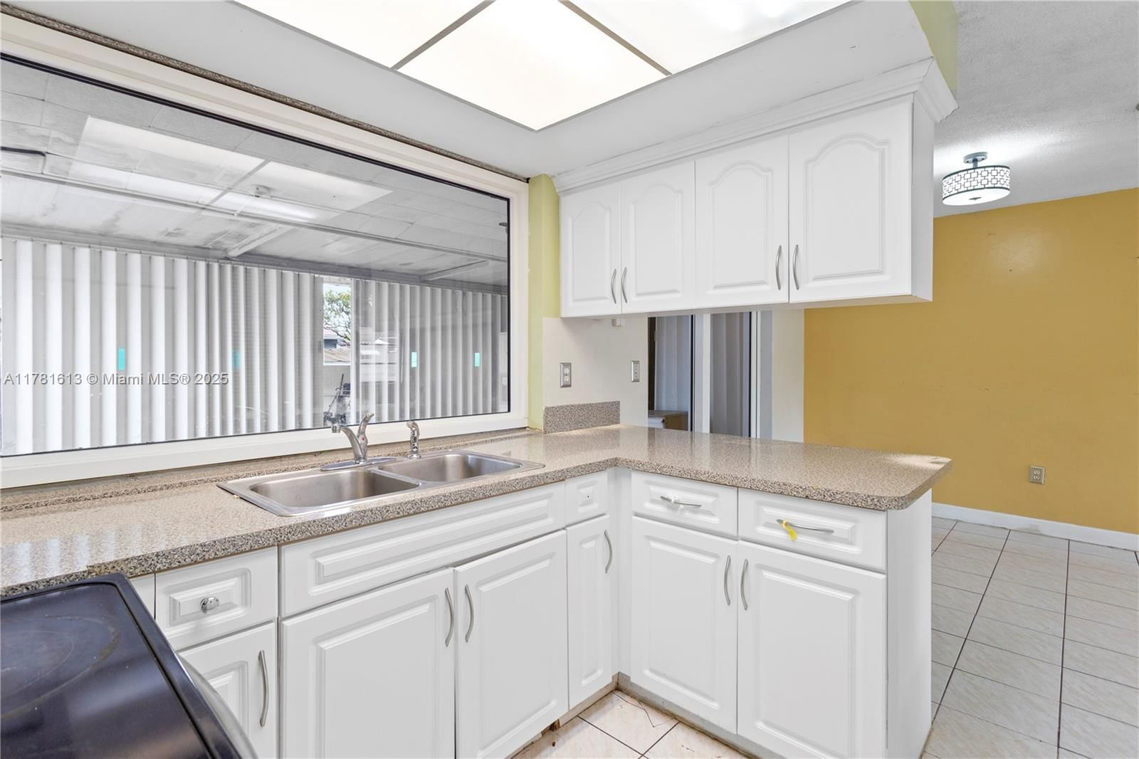 Real estate property located at 7525 Garfield St, Broward, Boulevard Heights Sec 14, Hollywood, FL