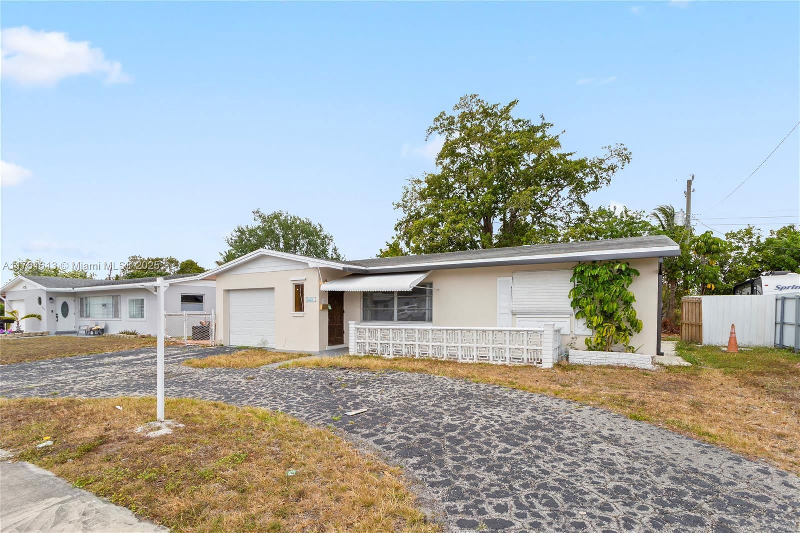 Real estate property located at 7525 Garfield St, Broward, Boulevard Heights Sec 14, Hollywood, FL