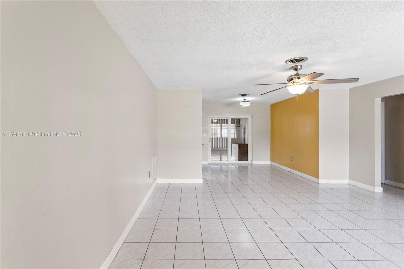 Real estate property located at 7525 Garfield St, Broward, Boulevard Heights Sec 14, Hollywood, FL