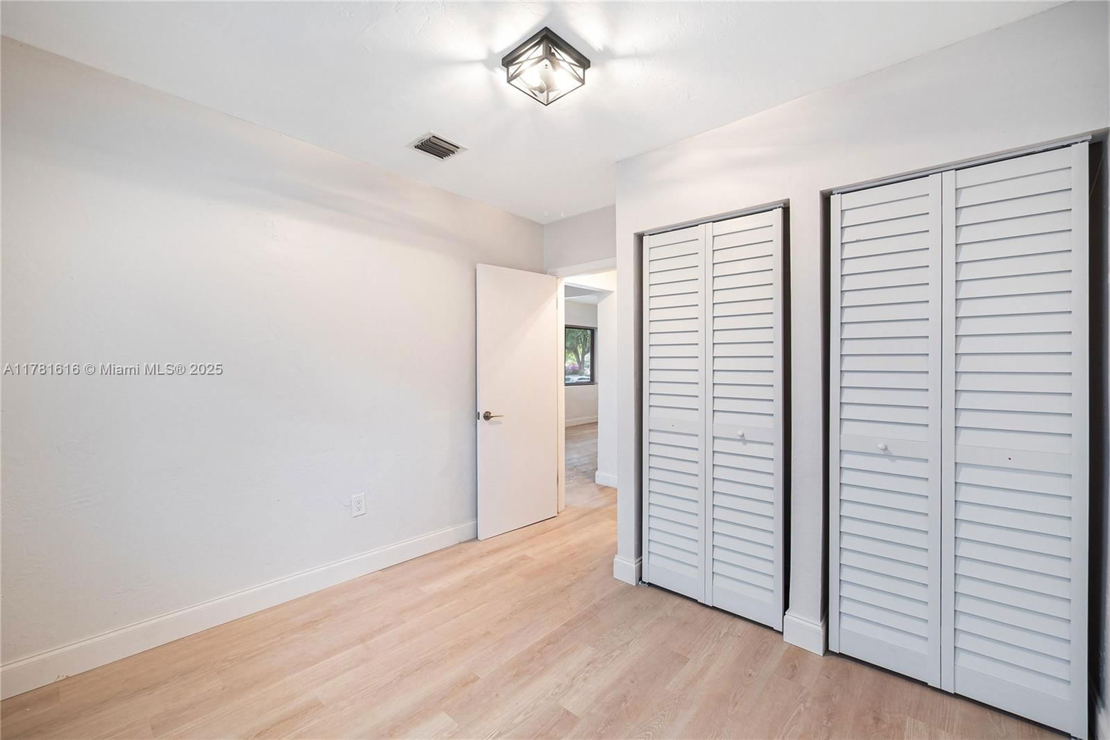 Real estate property located at 8025 15th Ave, Miami-dade, Everglades Ave Heights, Miami, FL