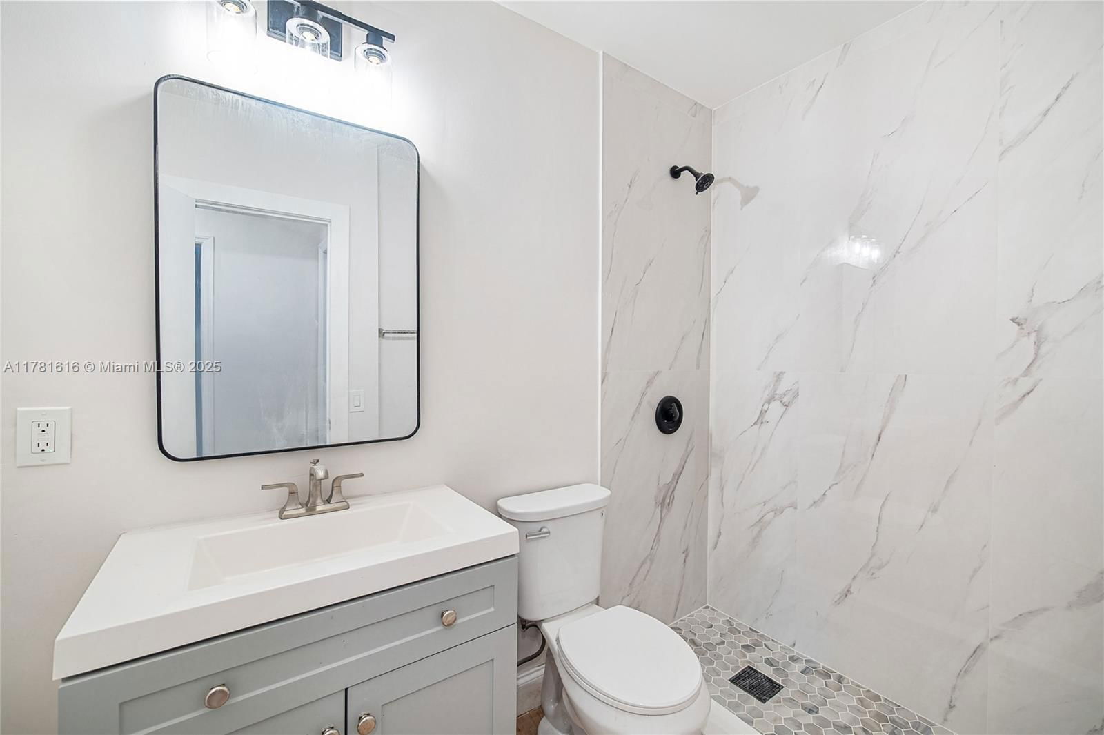 Real estate property located at 8025 15th Ave, Miami-dade, Everglades Ave Heights, Miami, FL