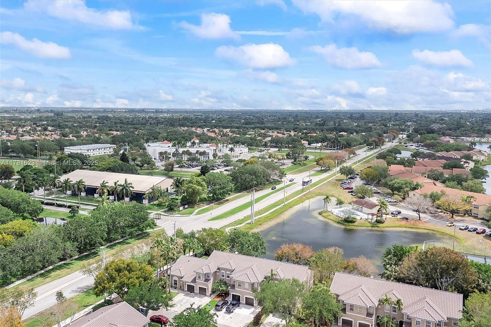 Real estate property located at 786 132nd Ave, Broward, Lago West Subdivision, Plantation, FL