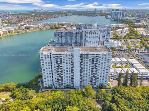 Real estate property located at 2780 183rd St #1517, Miami-dade, Commodore Plaza Condo, Aventura, FL