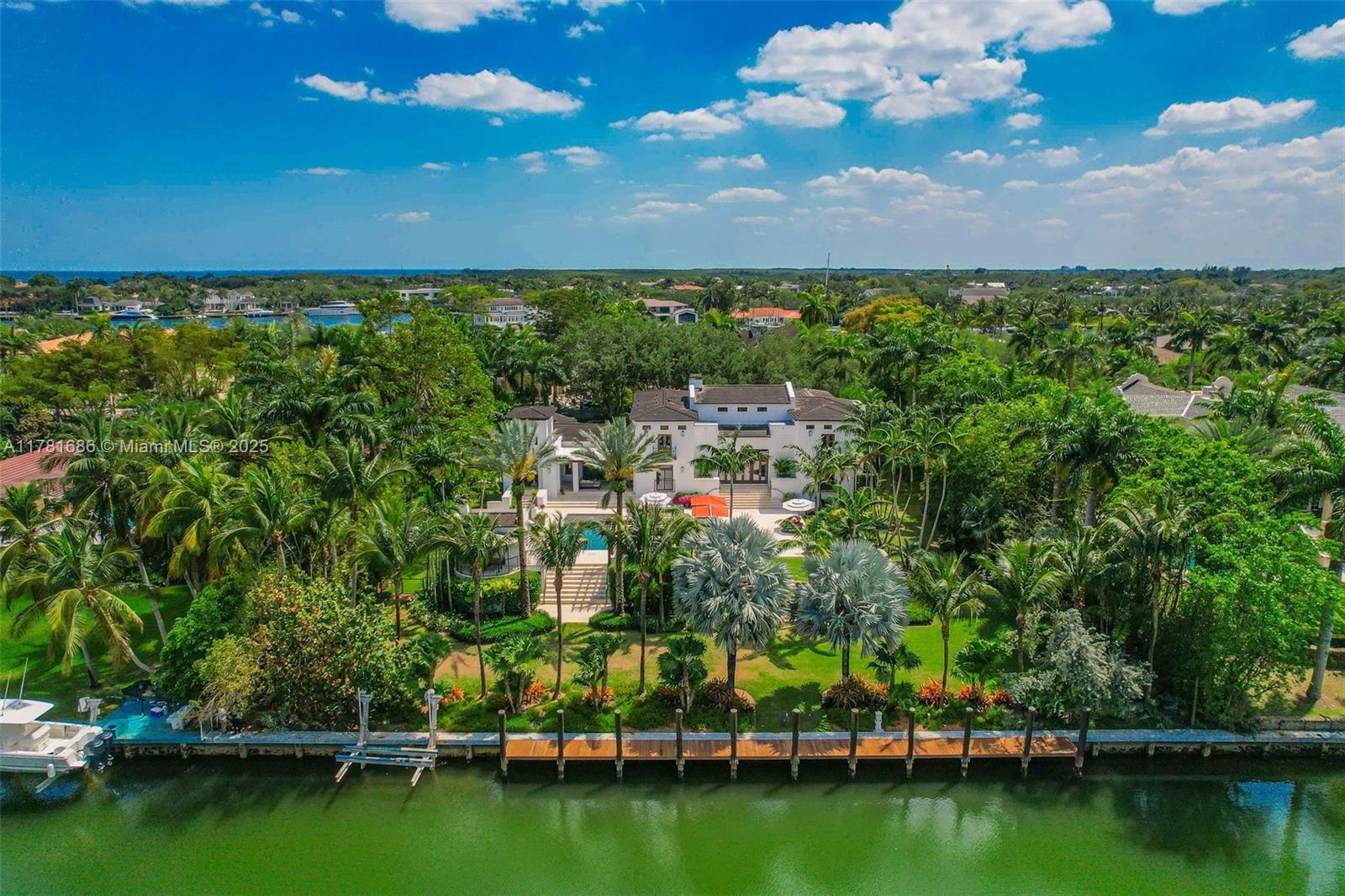 Real estate property located at 555 Arvida Pkwy, Miami-dade, Gables Estates No 3, Coral Gables, FL