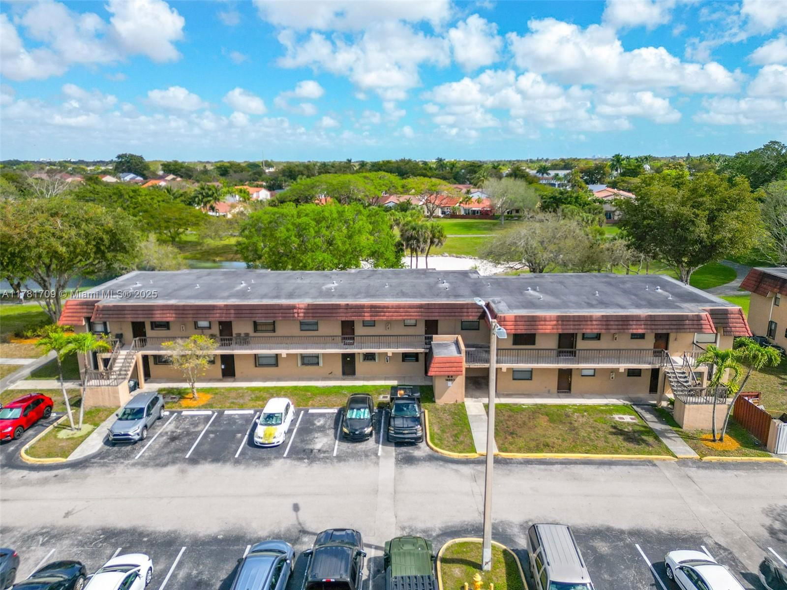 Real estate property located at 14859 104th St #8-203, Miami-dade, Heron At The Hammocks Con, Miami, FL