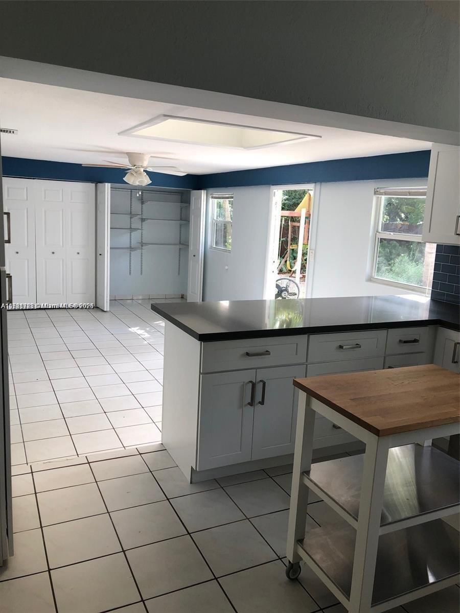 Real estate property located at 524 160th Ter, Miami-dade, Fulford Highlands 3 Addn, Miami, FL