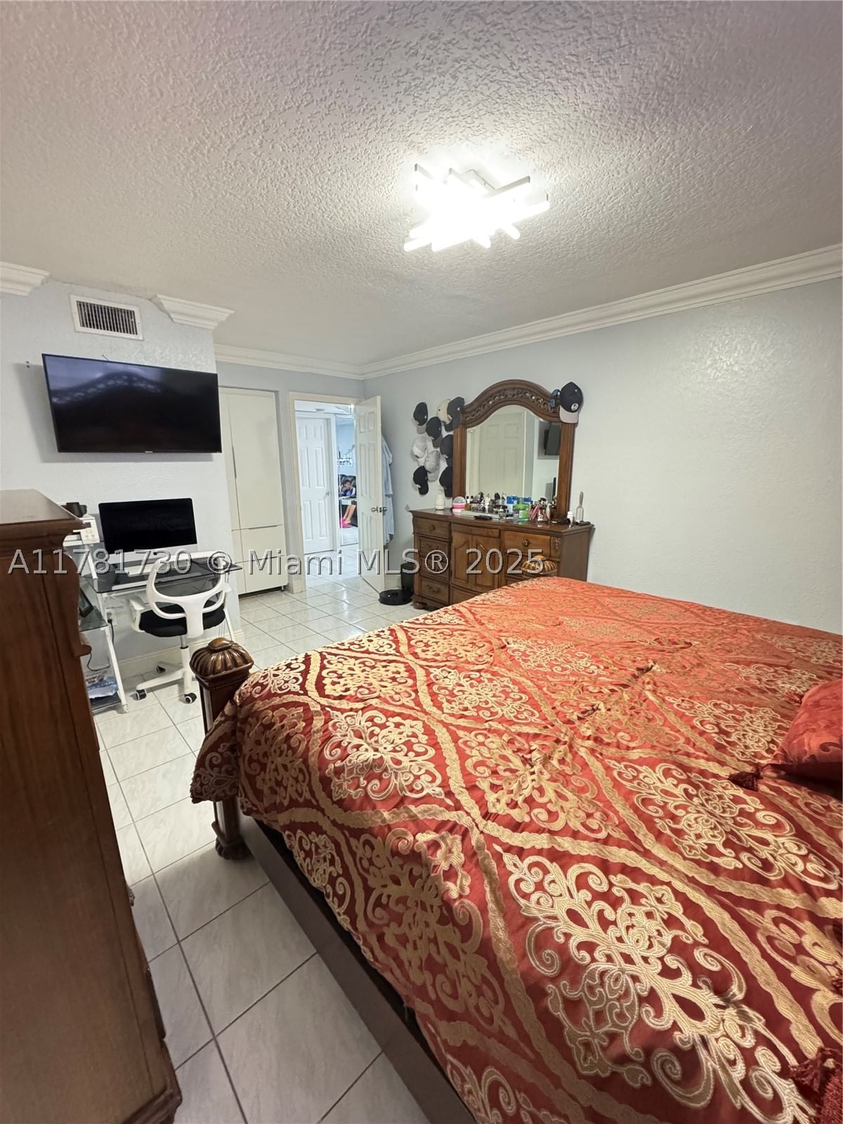 Real estate property located at 2246 74th St #101-10, Miami-dade, Alcazar Villas Condo, Hialeah, FL