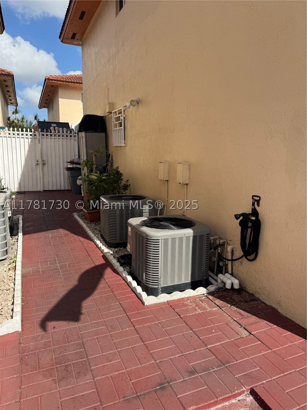 Real estate property located at 2246 74th St #101-10, Miami-dade, Alcazar Villas Condo, Hialeah, FL