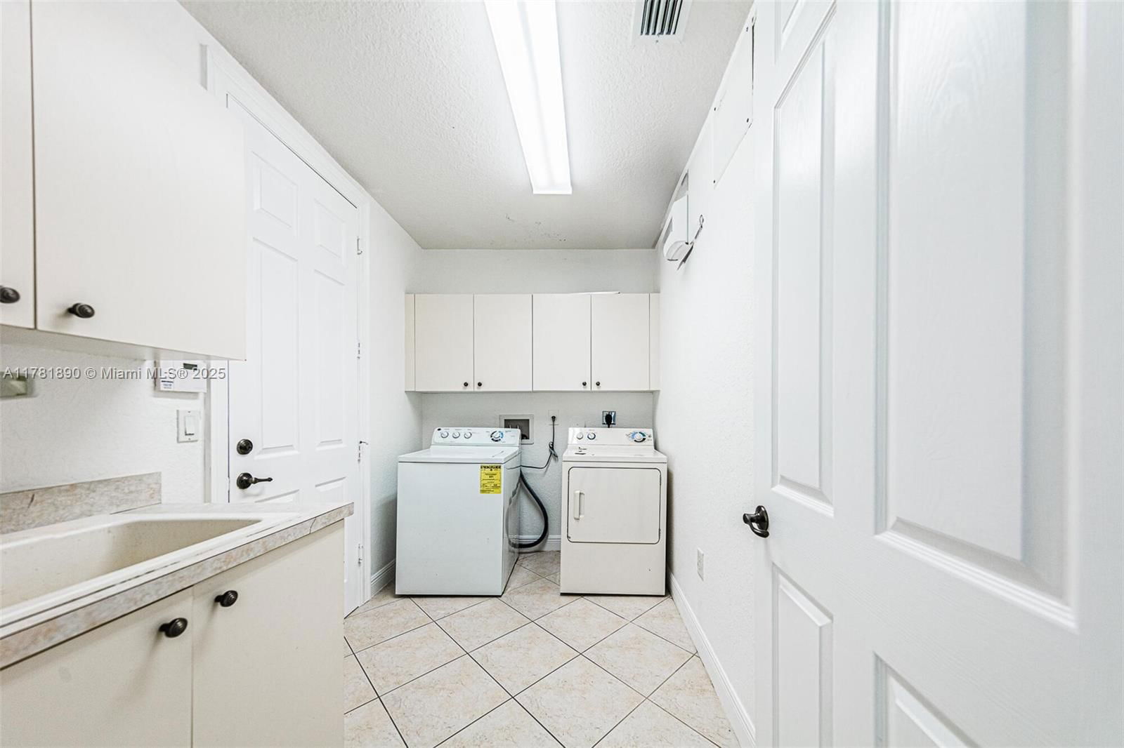 Real estate property located at 4981 173rd Ave, Broward, Sunset Falls Plat 1, Miramar, FL