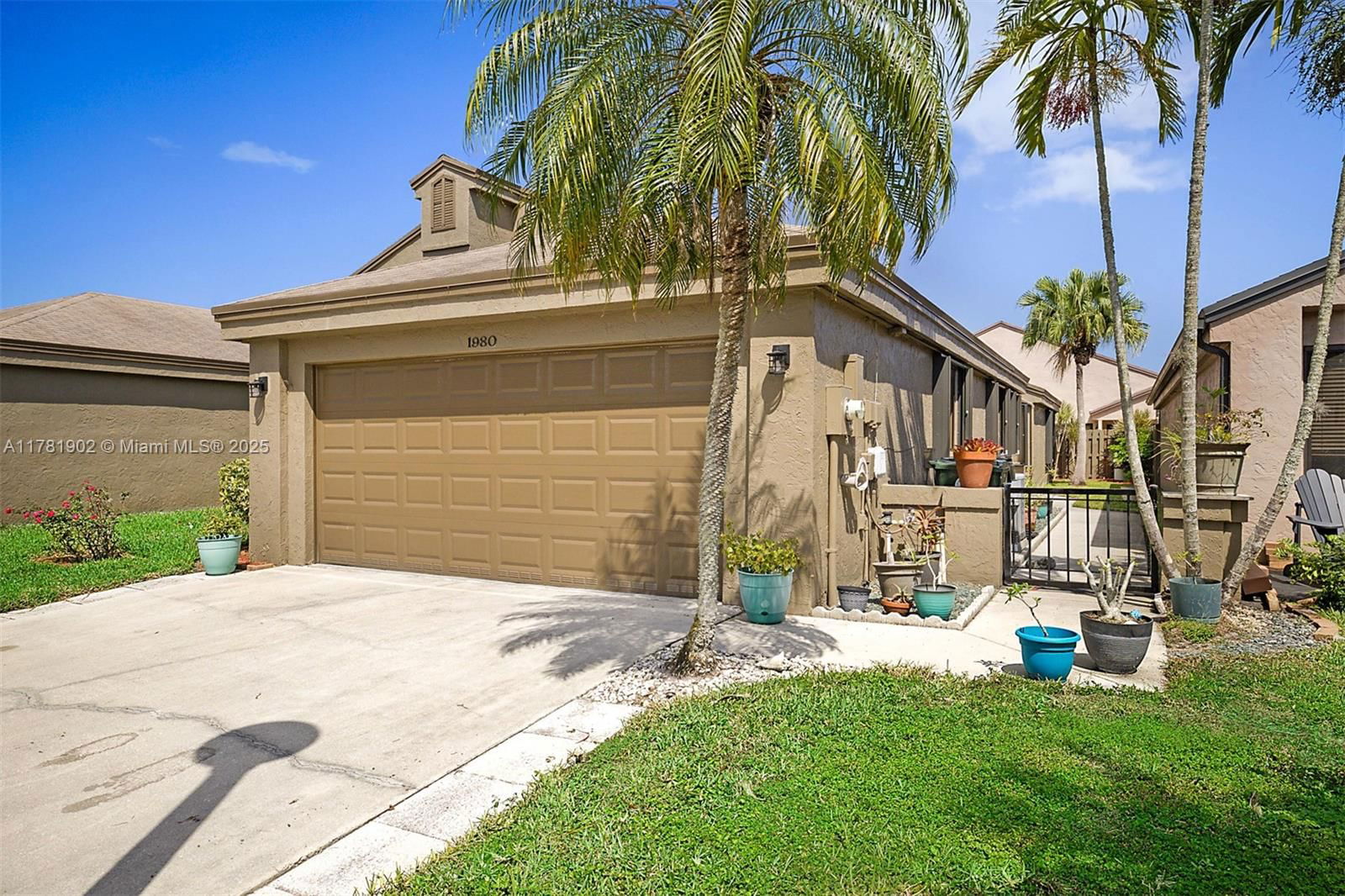 Real estate property located at 1980 35th Ave, Broward, Lakeview Homes, Coconut Creek, FL