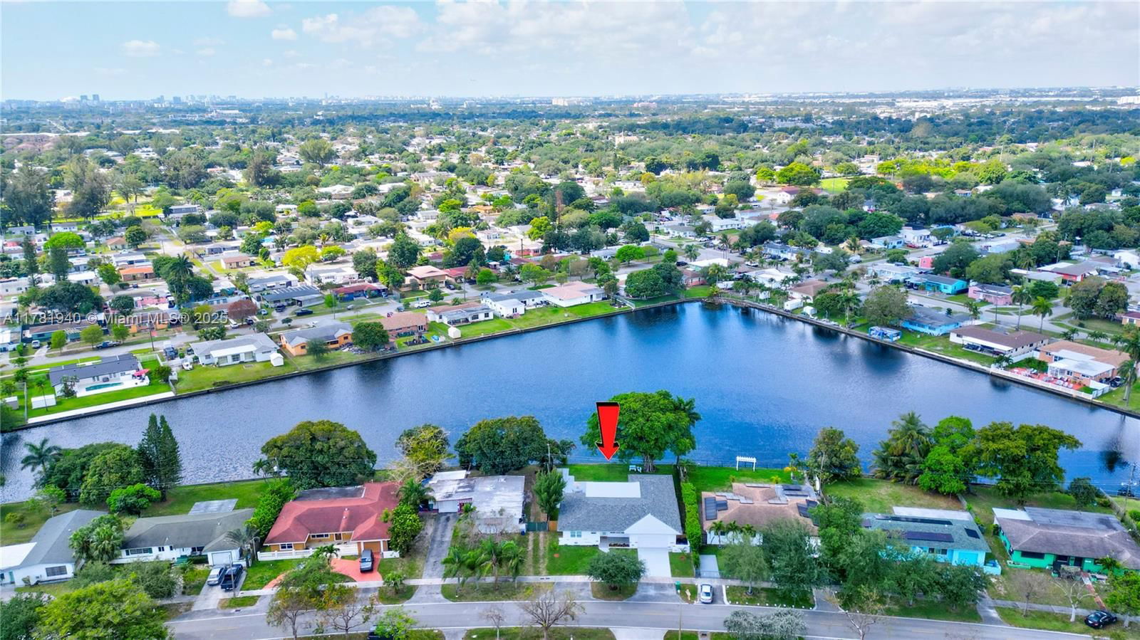 Real estate property located at 1310 Little River Dr, Miami-dade, Cravero Lake Shore Estate, Miami, FL