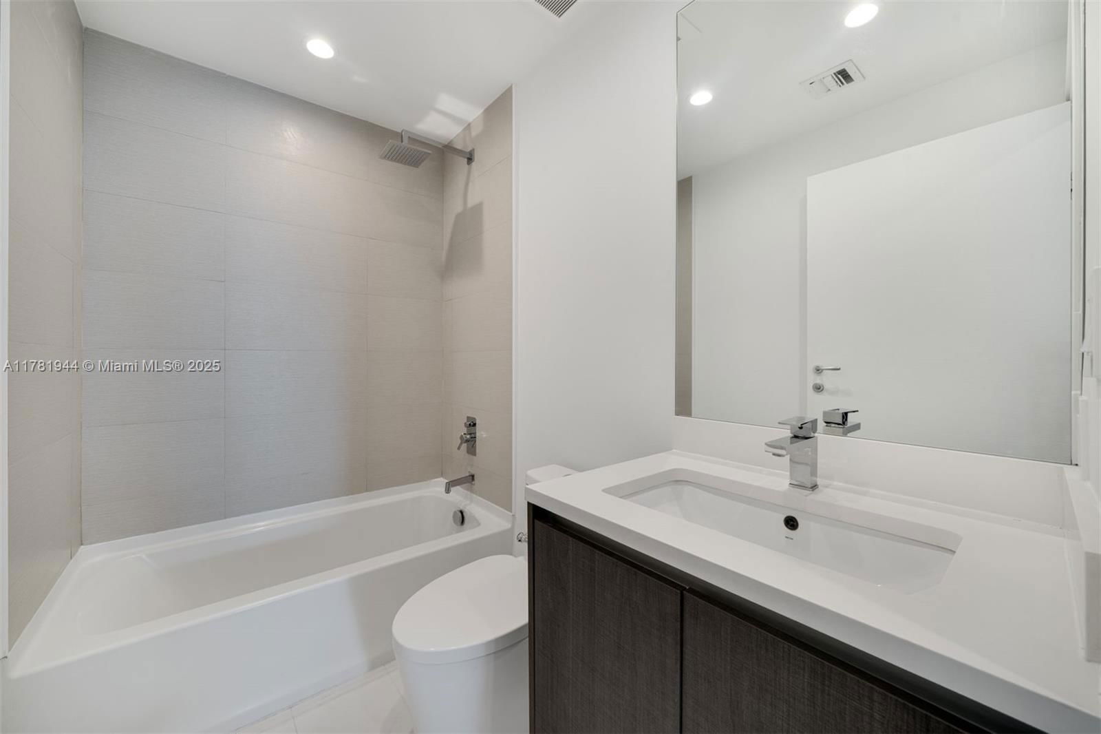 Real estate property located at 1150 102nd St #603, Miami-dade, Le Jardin House Condo, Bay Harbor Islands, FL