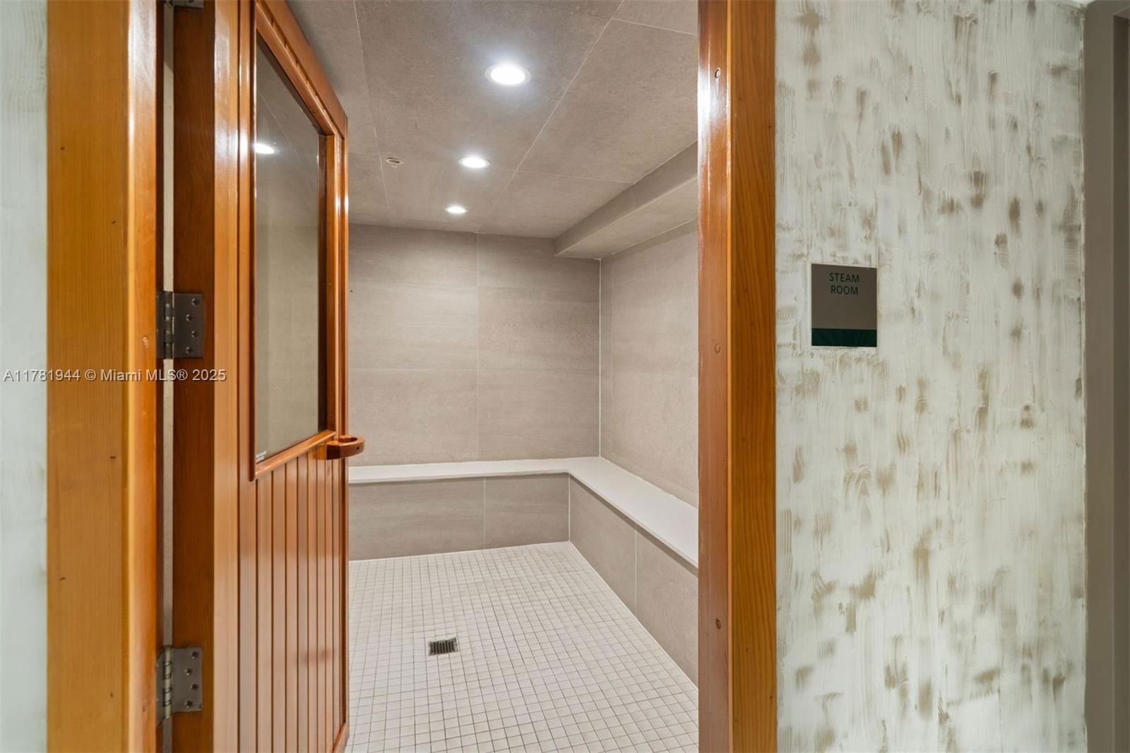 Real estate property located at 1150 102nd St #603, Miami-dade, Le Jardin House Condo, Bay Harbor Islands, FL