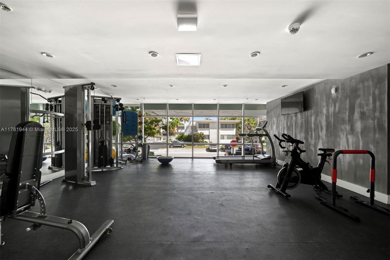 Real estate property located at 1150 102nd St #603, Miami-dade, Le Jardin House Condo, Bay Harbor Islands, FL