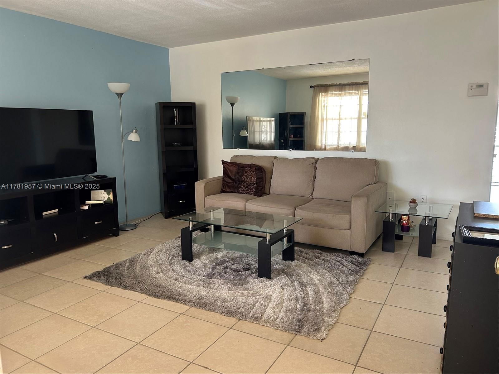 Real estate property located at 1355 167th St #307, Miami-dade, Mar-len Gardens No 9 Corp, Miami, FL