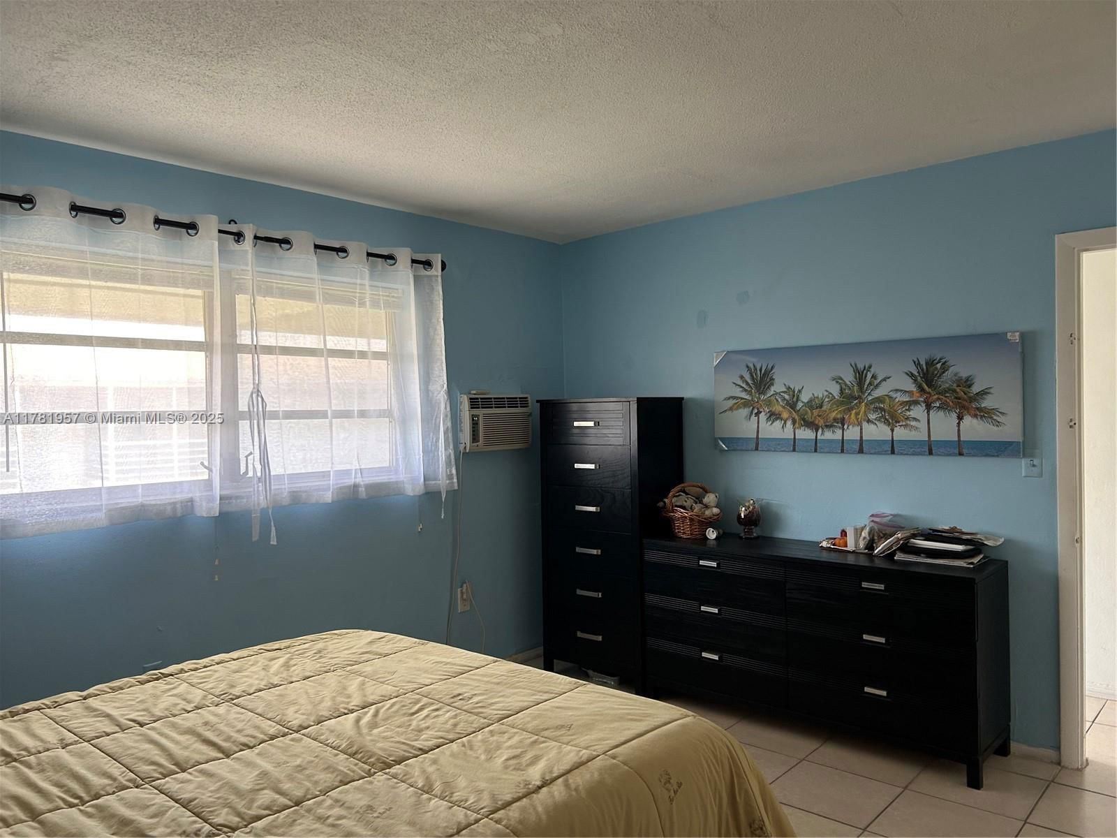 Real estate property located at 1355 167th St #307, Miami-dade, Mar-len Gardens No 9 Corp, Miami, FL
