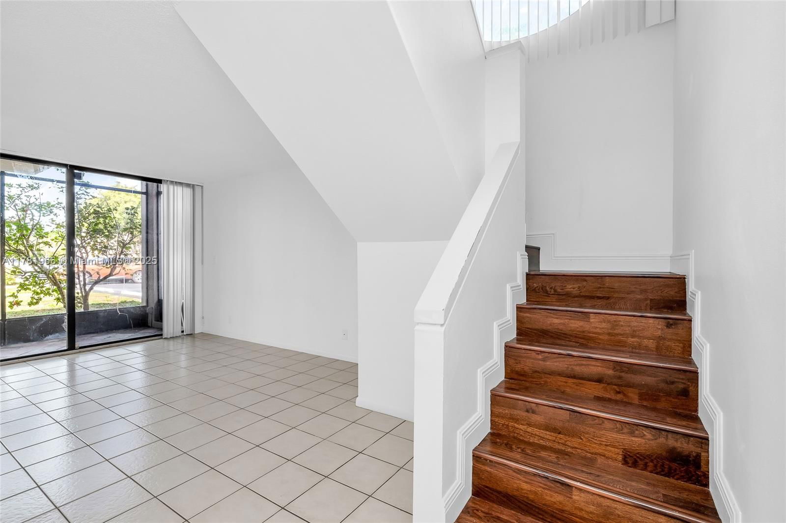 Real estate property located at 2821 87th Ave #808, Broward, Harvest Section Four Cond, Davie, FL