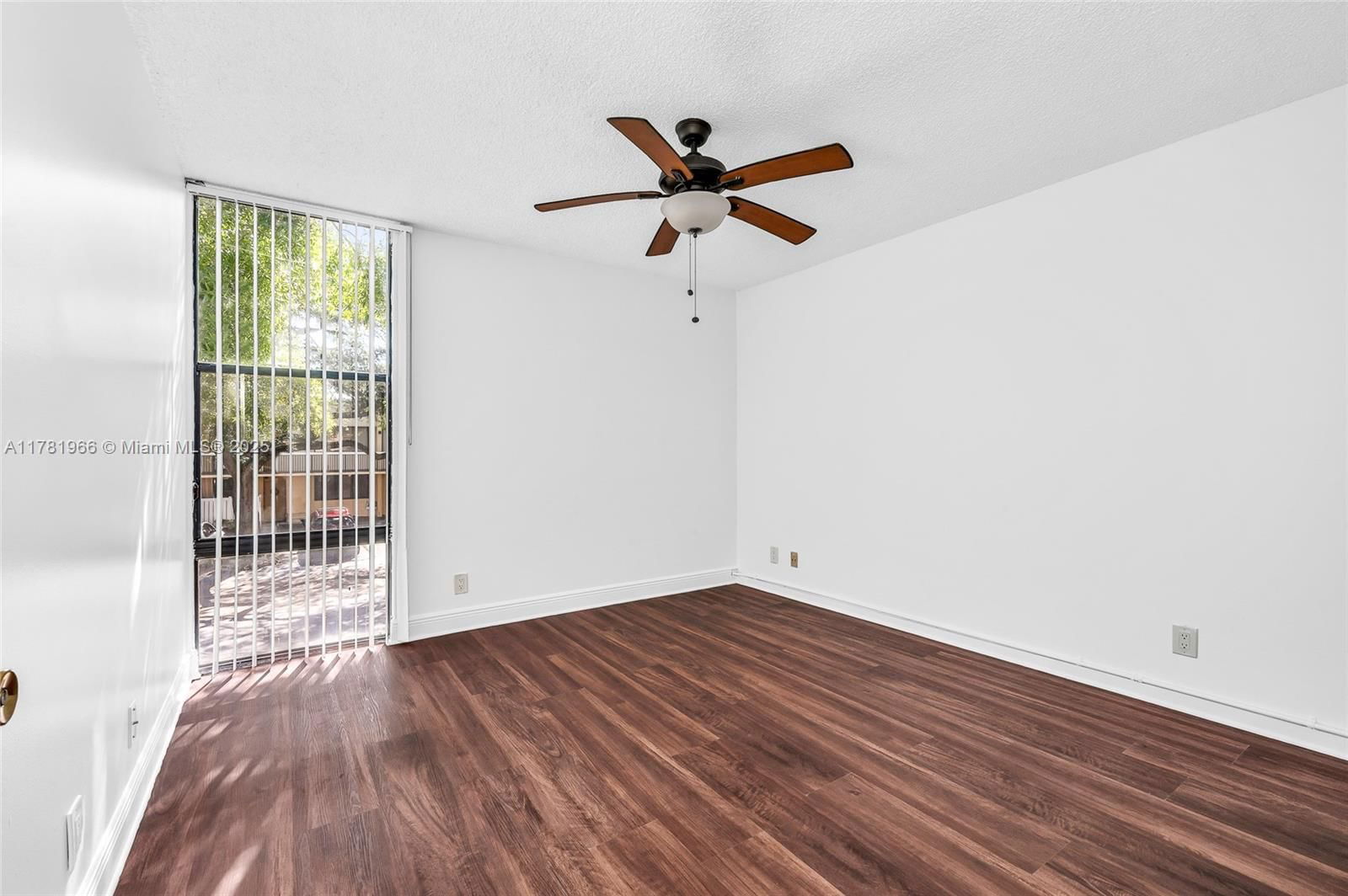 Real estate property located at 2821 87th Ave #808, Broward, Harvest Section Four Cond, Davie, FL