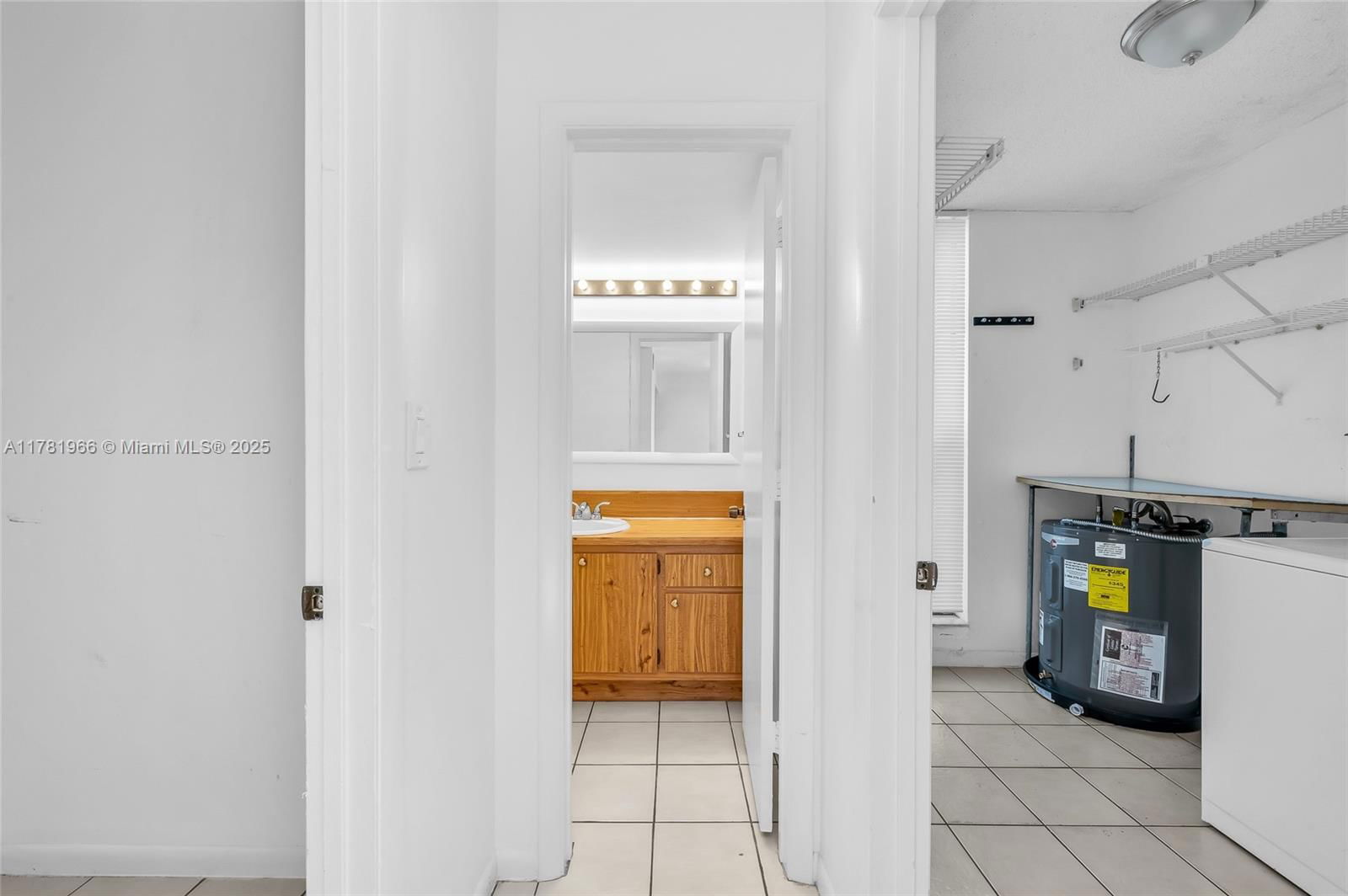 Real estate property located at 2821 87th Ave #808, Broward, Harvest Section Four Cond, Davie, FL