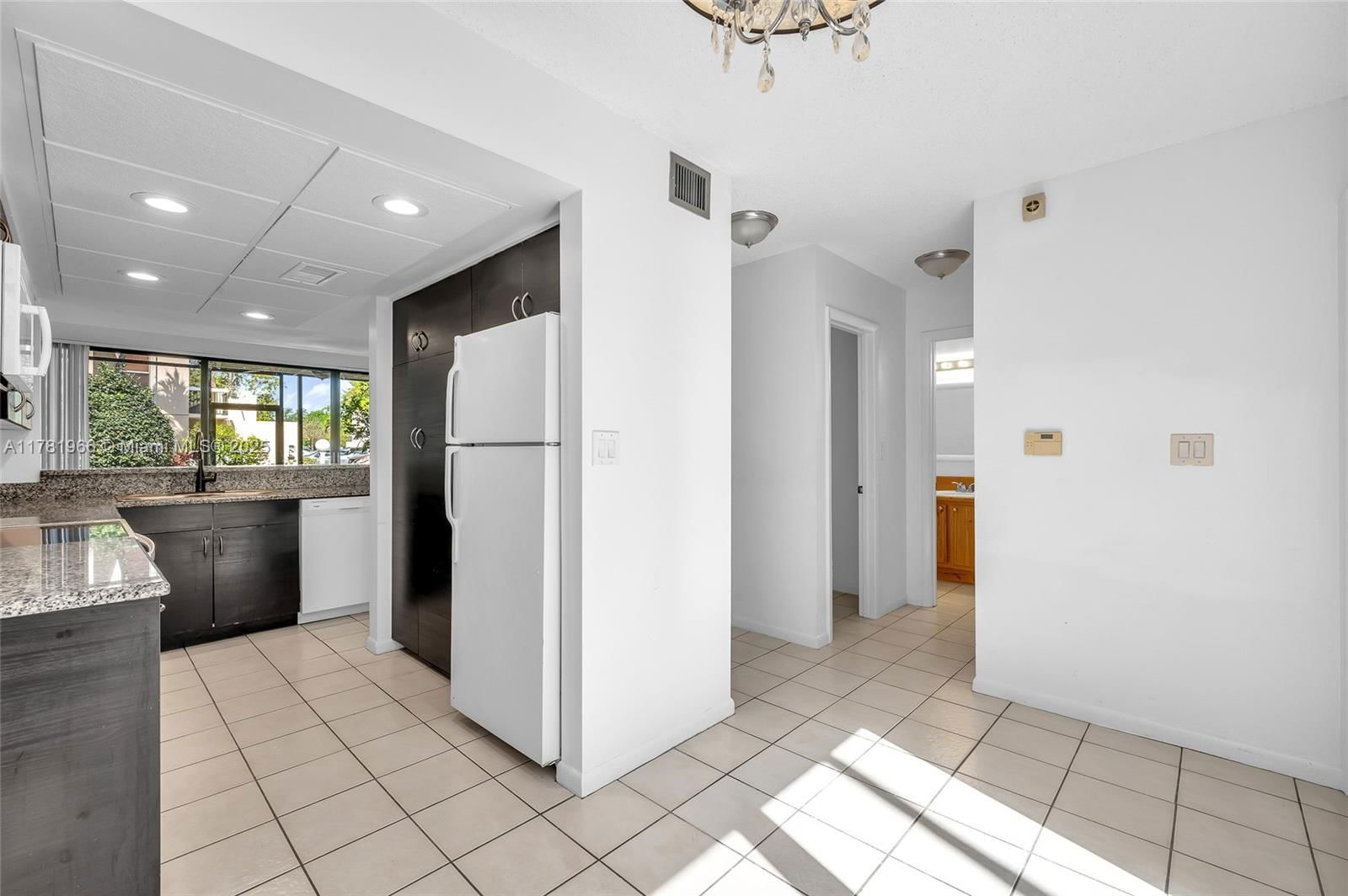 Real estate property located at 2821 87th Ave #808, Broward, Harvest Section Four Cond, Davie, FL