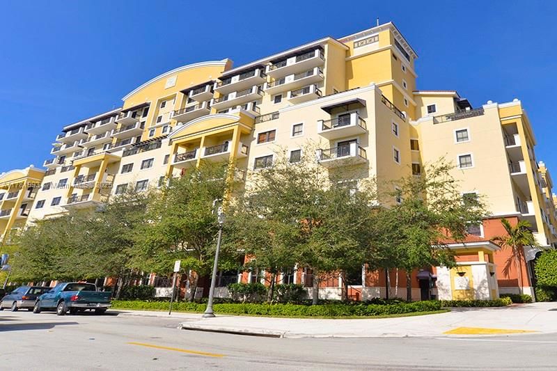 Real estate property located at 8390 72nd Ave #517, Miami-dade, Colonnade At Dadeland Se, Miami, FL