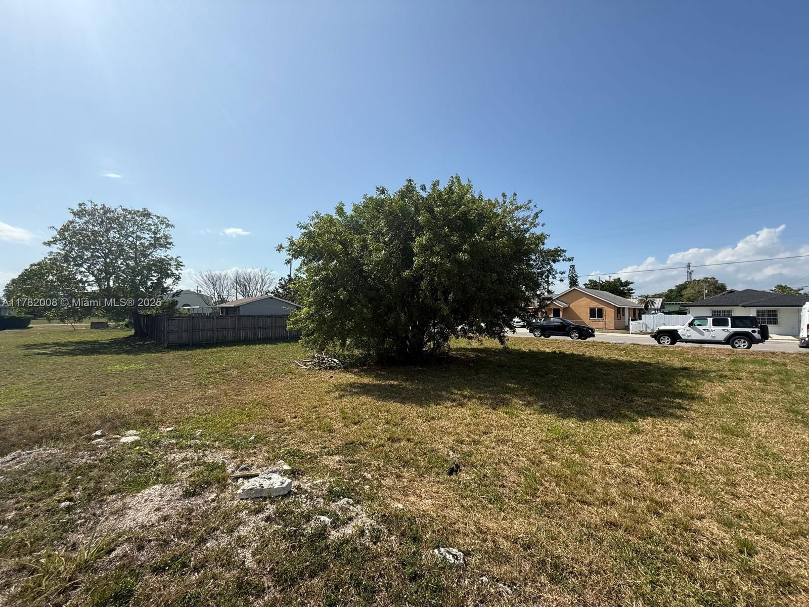 Real estate property located at 408 6th St, Miami-dade, Fread S Second Addn To Hm, Homestead, FL