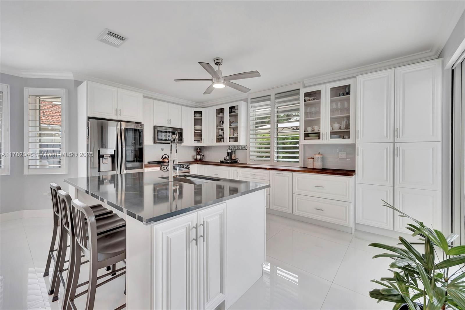 Real estate property located at 9663 158th Ct, Miami-dade, Garden Hills Sub 1st Addn, Miami, FL