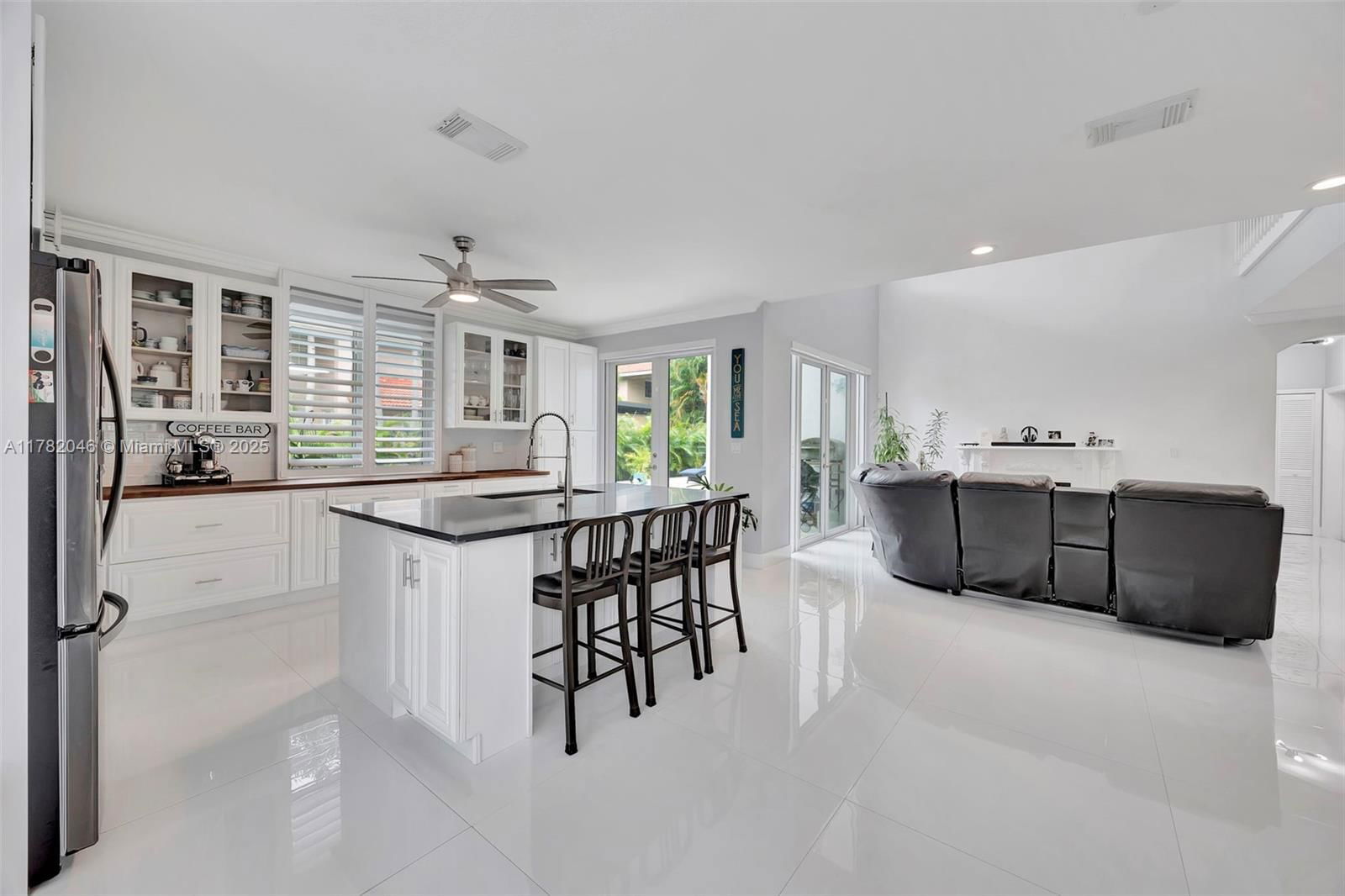 Real estate property located at 9663 158th Ct, Miami-dade, Garden Hills Sub 1st Addn, Miami, FL