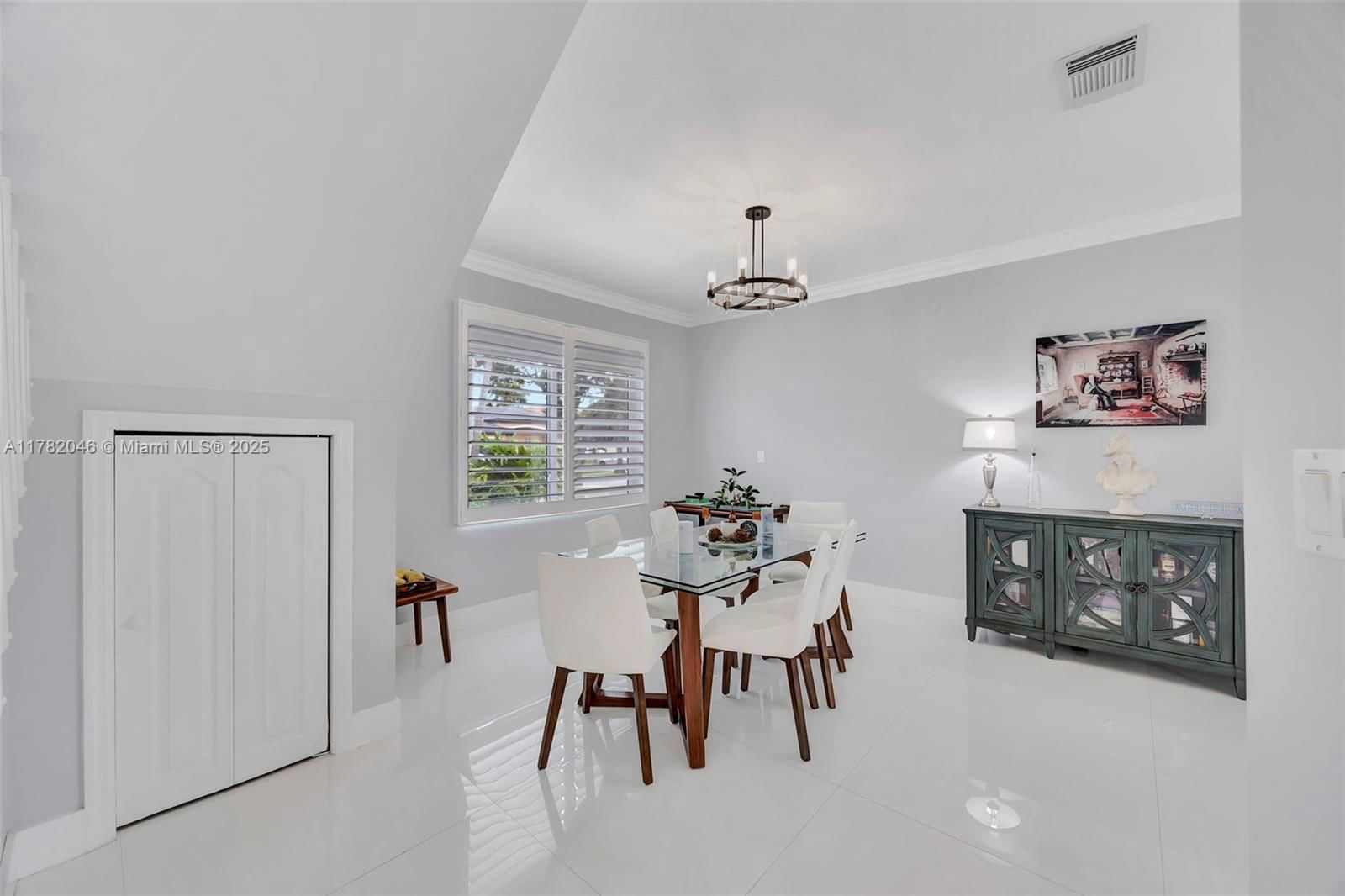 Real estate property located at 9663 158th Ct, Miami-dade, Garden Hills Sub 1st Addn, Miami, FL