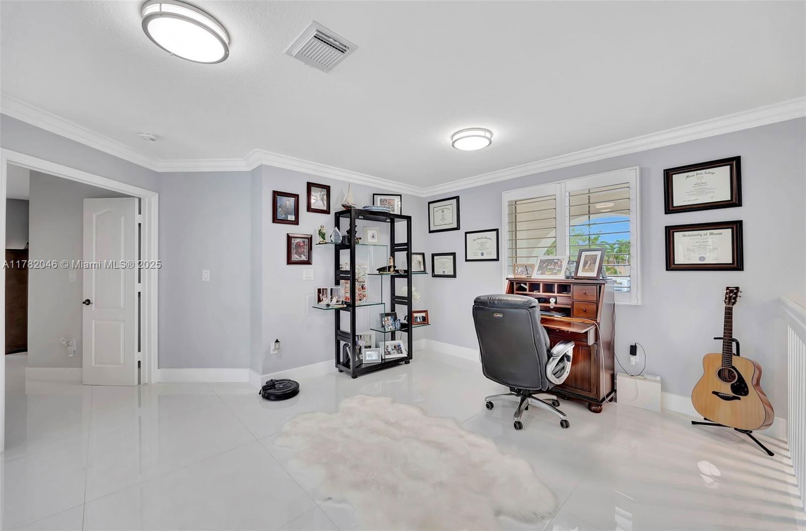 Real estate property located at 9663 158th Ct, Miami-dade, Garden Hills Sub 1st Addn, Miami, FL