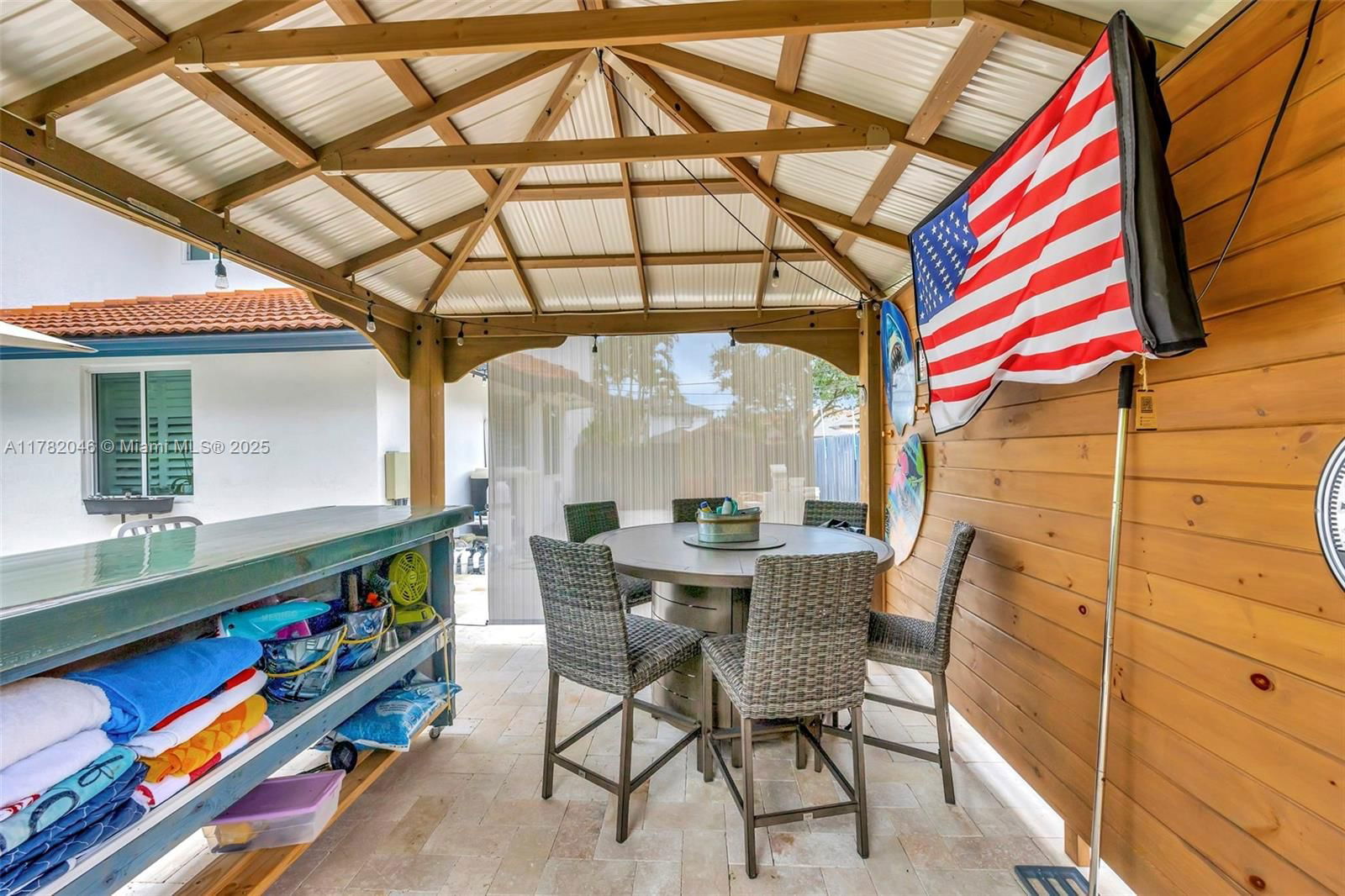 Real estate property located at 9663 158th Ct, Miami-dade, Garden Hills Sub 1st Addn, Miami, FL