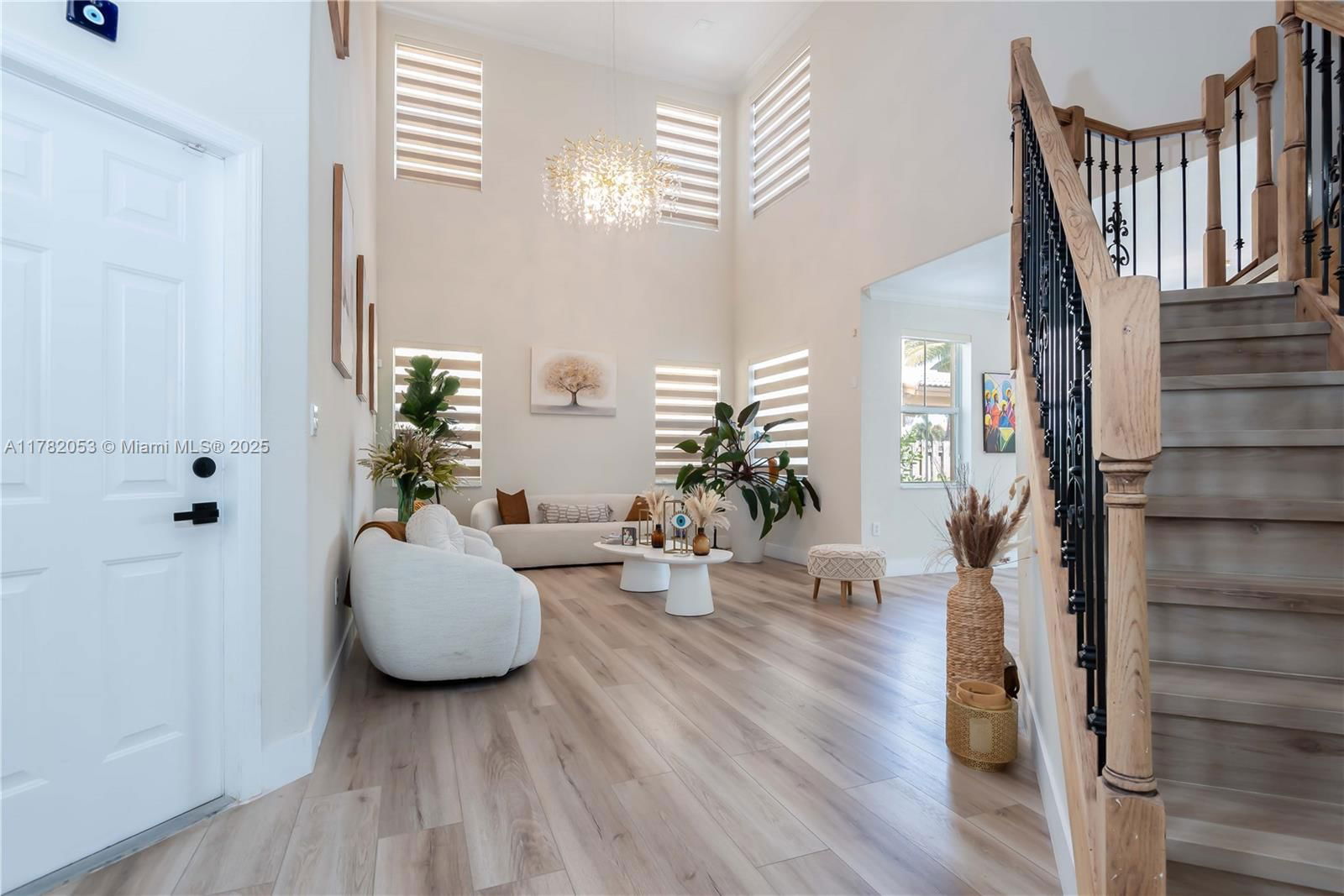 Real estate property located at 7803 111th Ct, Miami-dade, Islands At Doral 1st Addn, Doral, FL