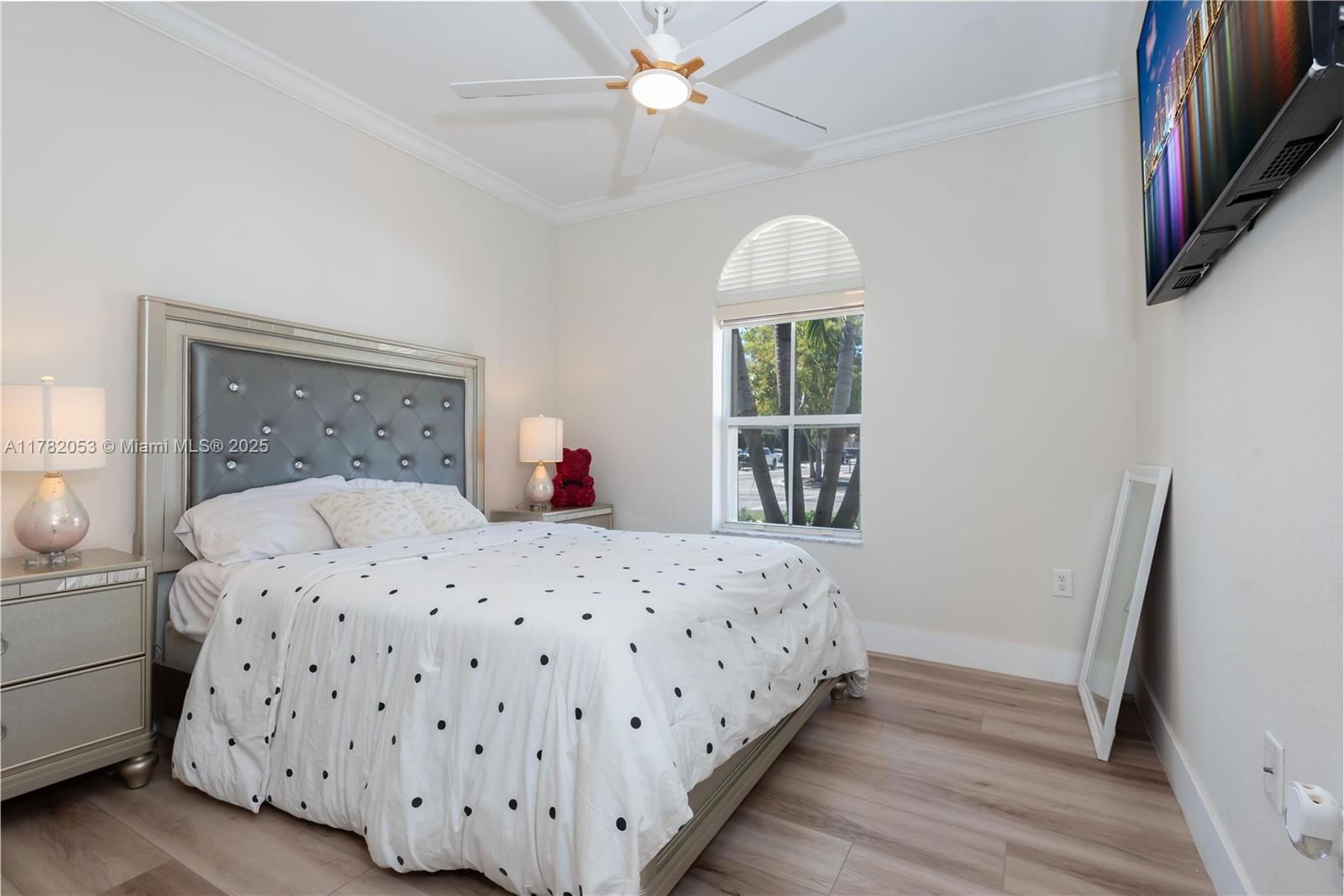 Real estate property located at 7803 111th Ct, Miami-dade, Islands At Doral 1st Addn, Doral, FL